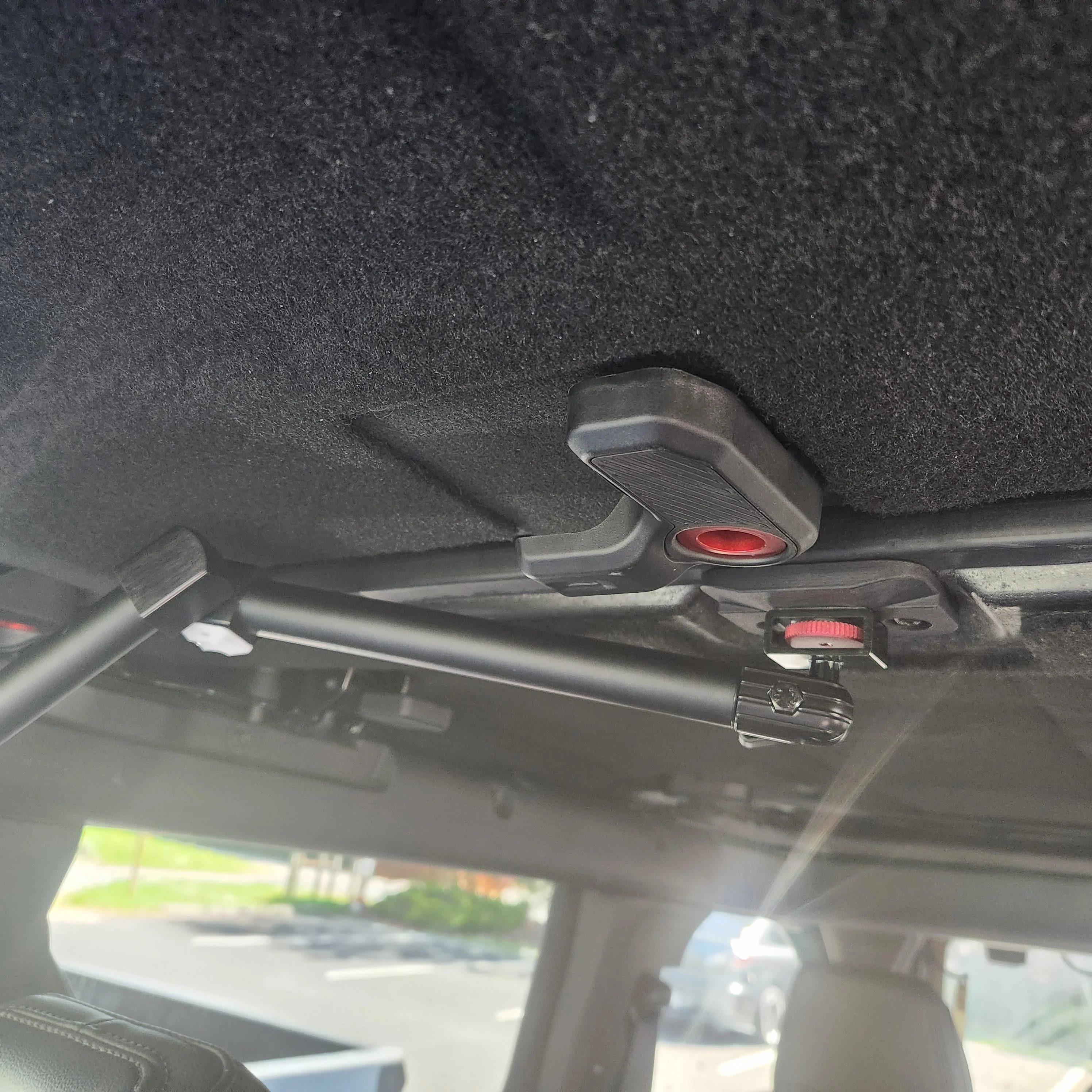 Ford Bronco New mounting points for hard tops: ModCrate Prototype 20230502_142220