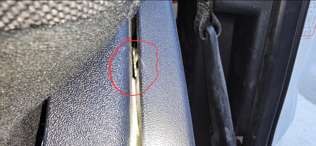 Ford Bronco Removing side plastics from drivers seat. Screenshot_20230503_064024_Gallery