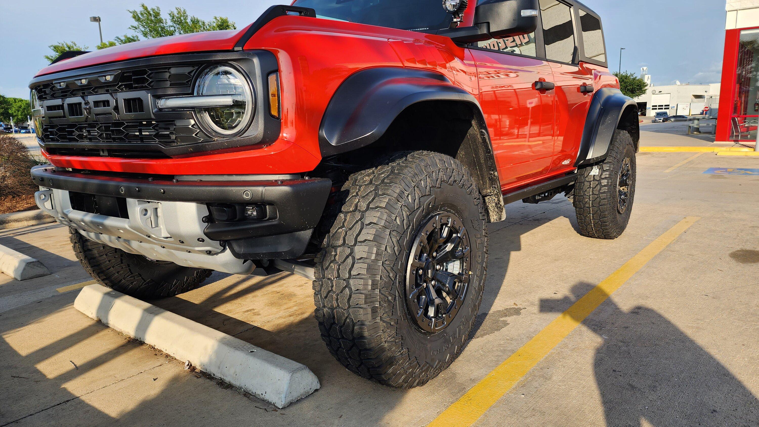 Ford Bronco NEW 37x12.50 Falken Wildpeak R/T01 Tires Installed - True 37's! 20230502_183029