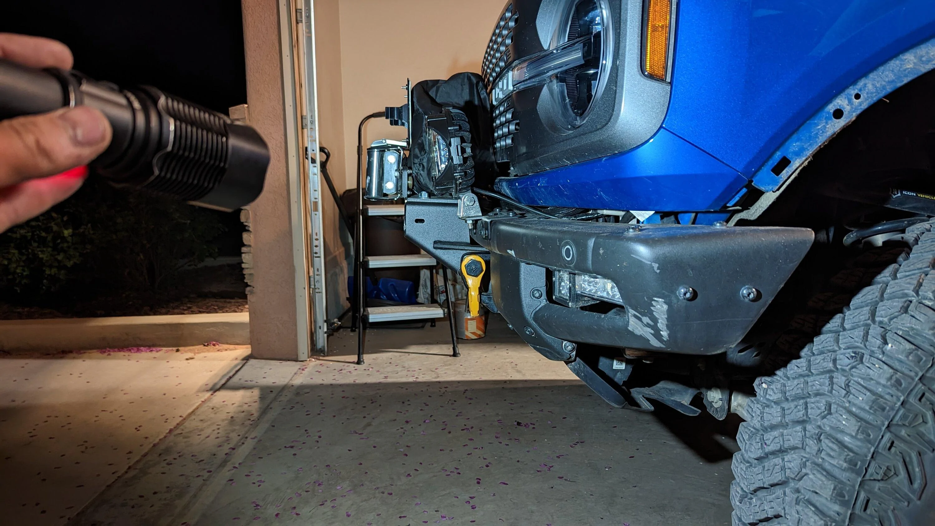 Ford Bronco Damage while using winch on improperly installed Rough Country High Mount PXL_20230504_051337117