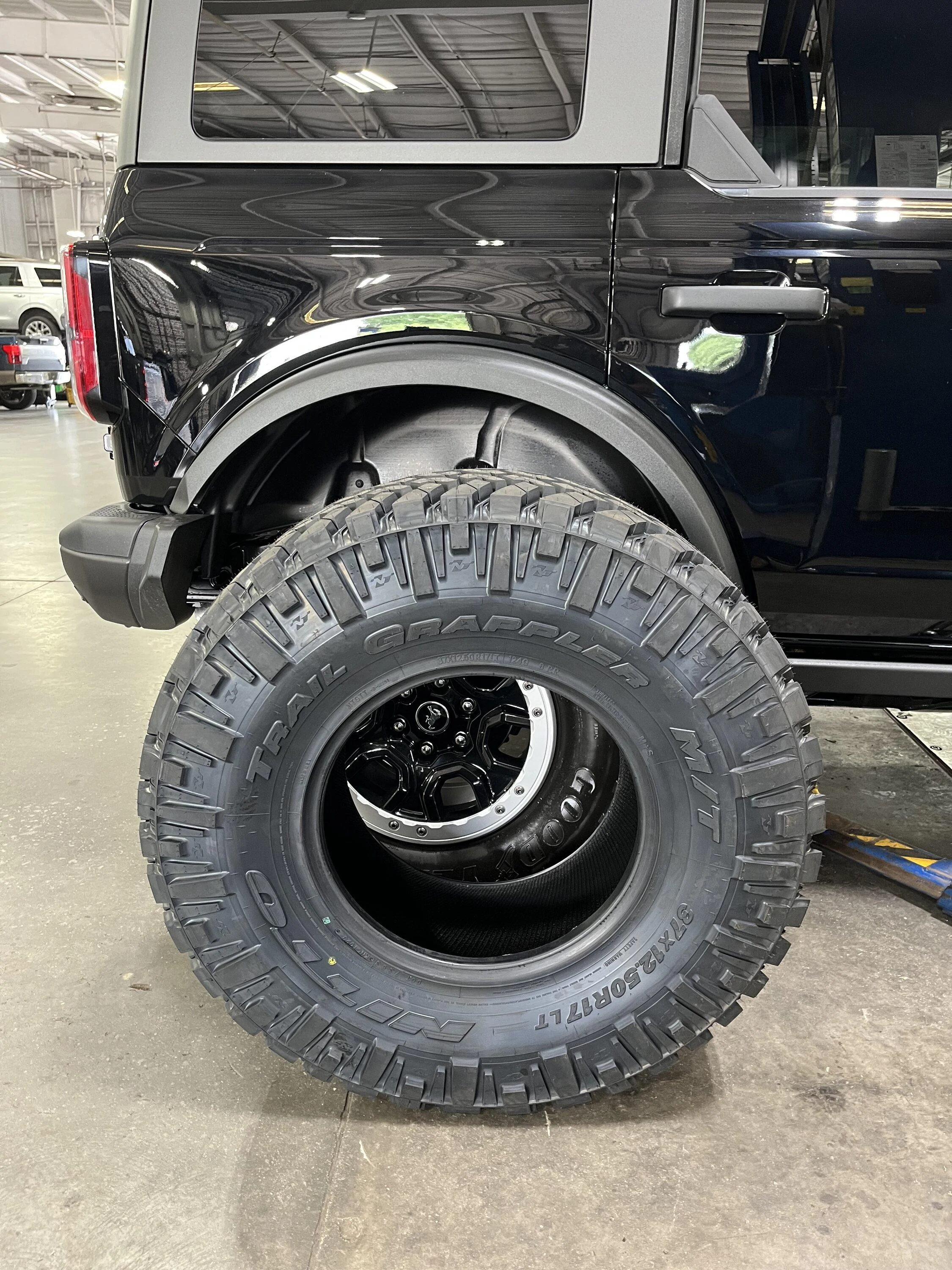 Ford Bronco BUC CRZY Build on 4" Lift +  37's IMG_4158