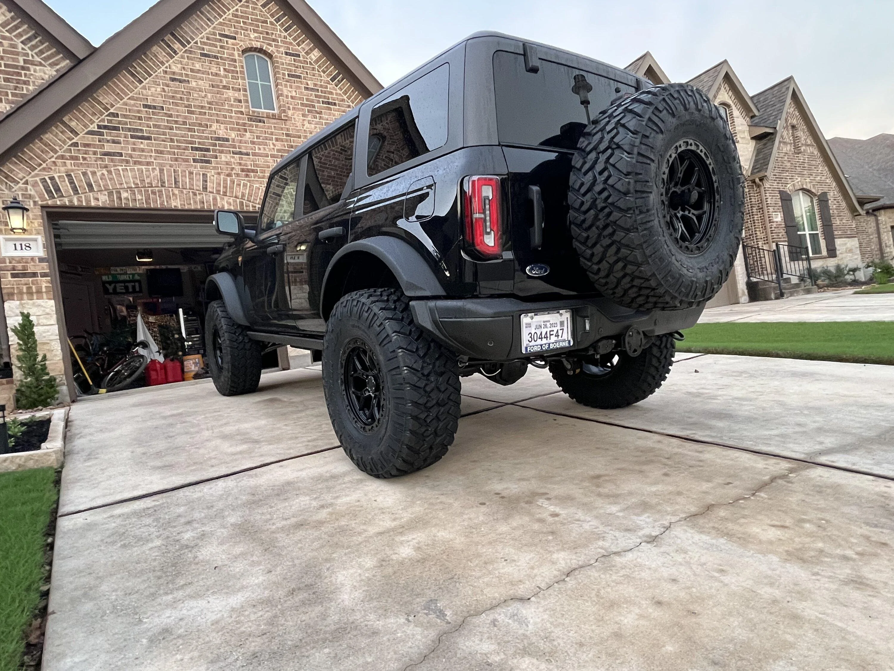 Ford Bronco BUC CRZY Build on 4" Lift +  37's IMG_4169