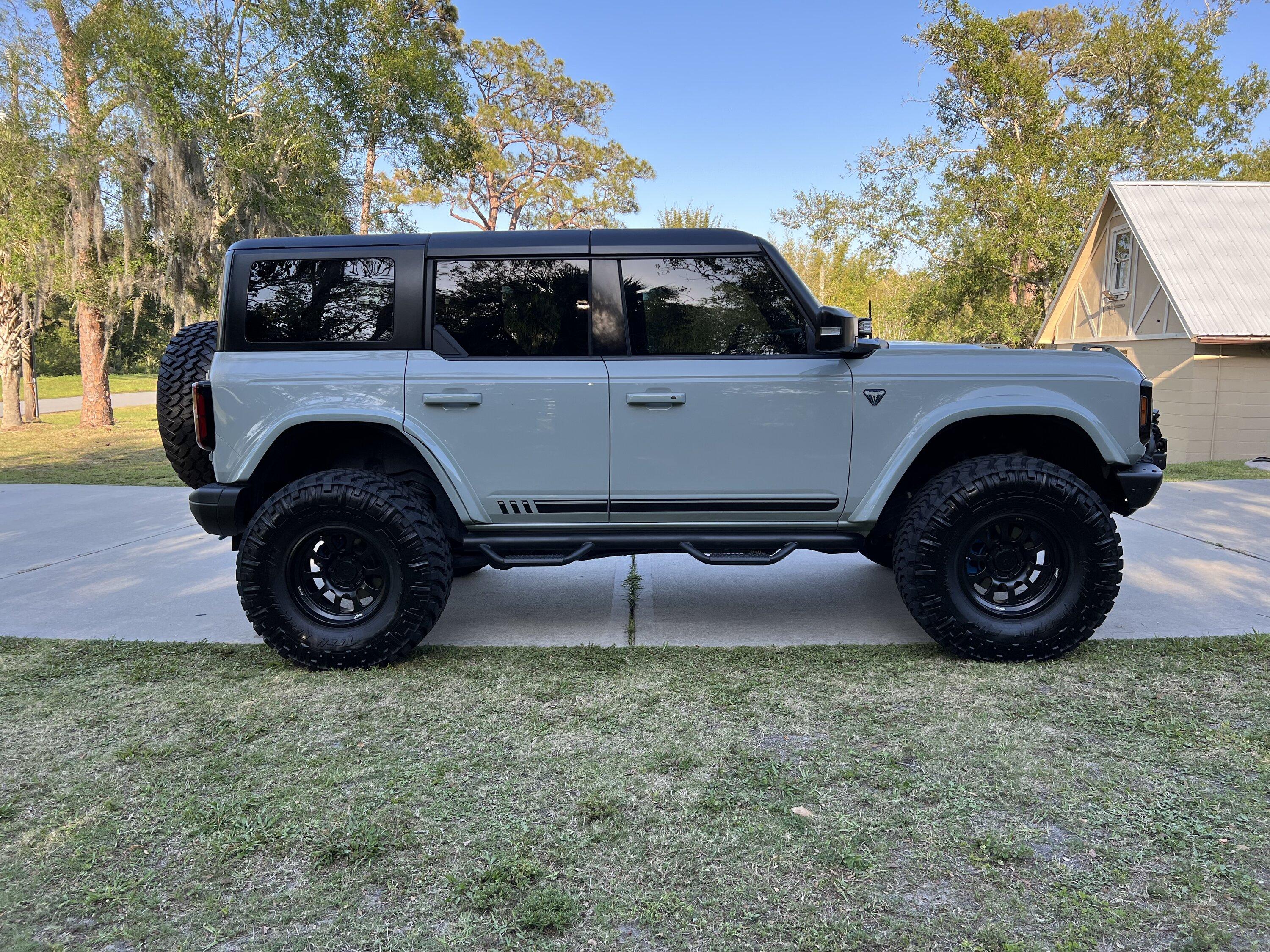 Ford Bronco KBD Body Kits fender flares installed pics 38F851A7-AA79-432B-8FF3-5F22ED6F7809