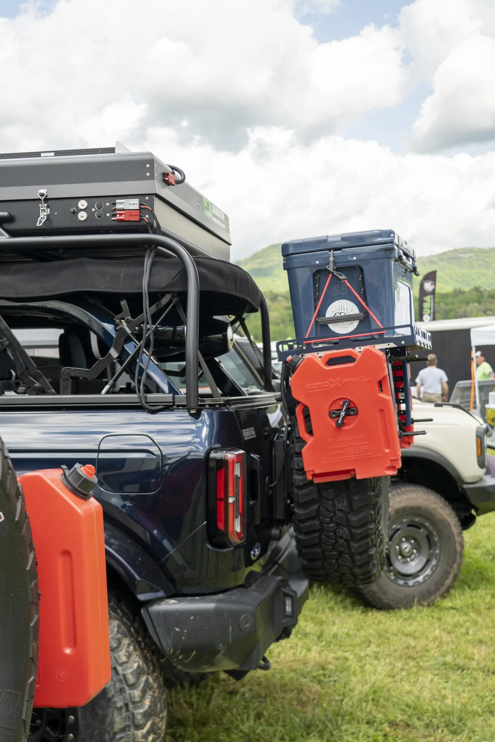 Ford Bronco Hunting down the best Wild Horses! Some top Bronco picks at Super Celebration 2023 dsc03270