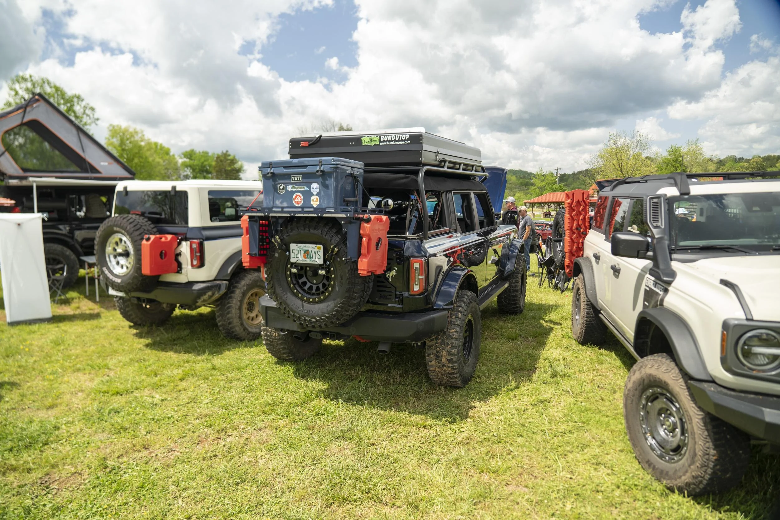 Ford Bronco Hunting down the best Wild Horses! Some top Bronco picks at Super Celebration 2023 dsc03273