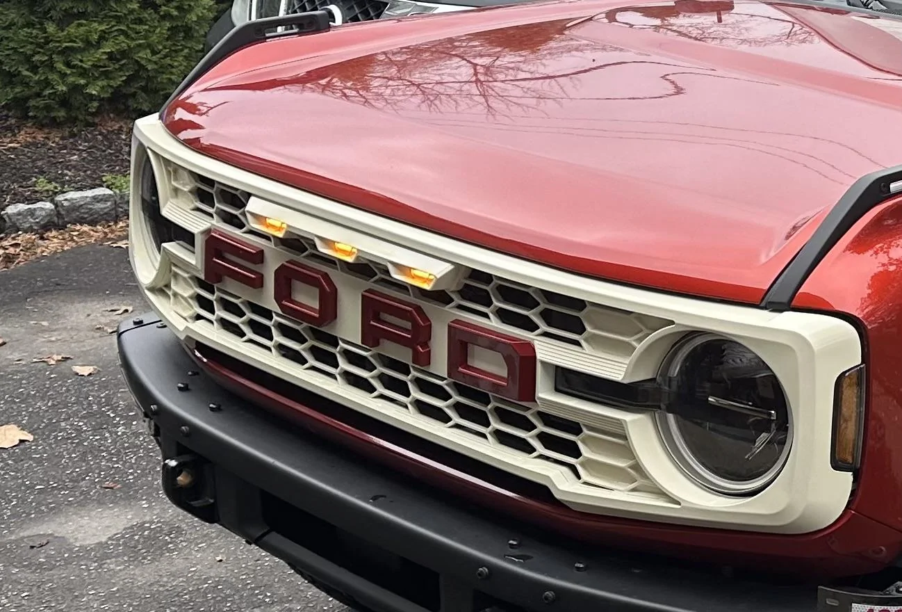Ford Bronco Post Your Custom Bronco Grille! IMG_3594