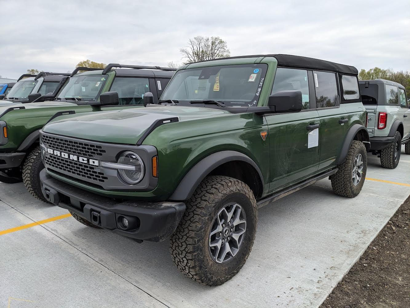 Ford Bronco 03/13/2023 Build Week IMG_2845