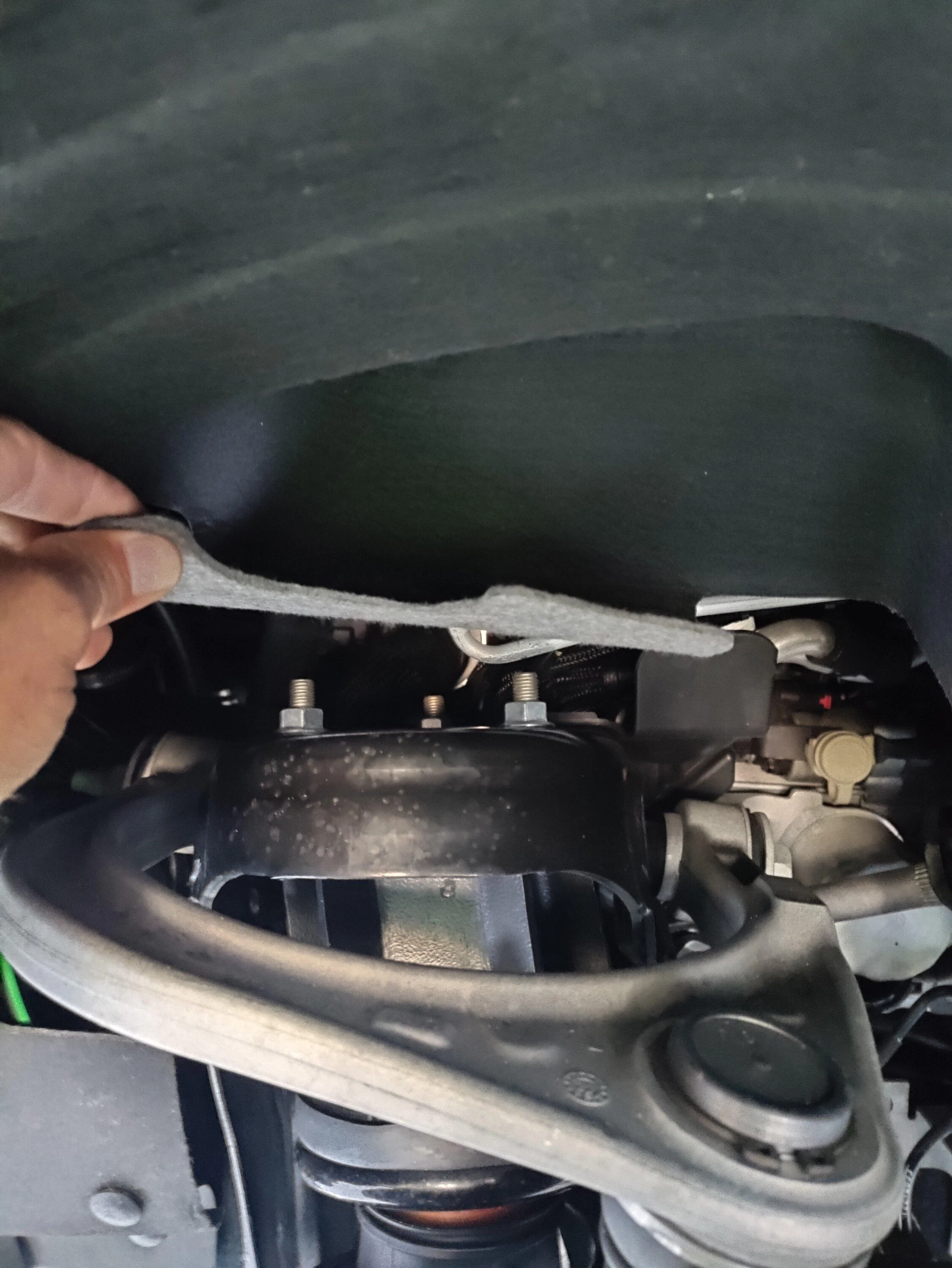 Ford Bronco Knocking sound from bottom driver side door. IMG_20230505_193934