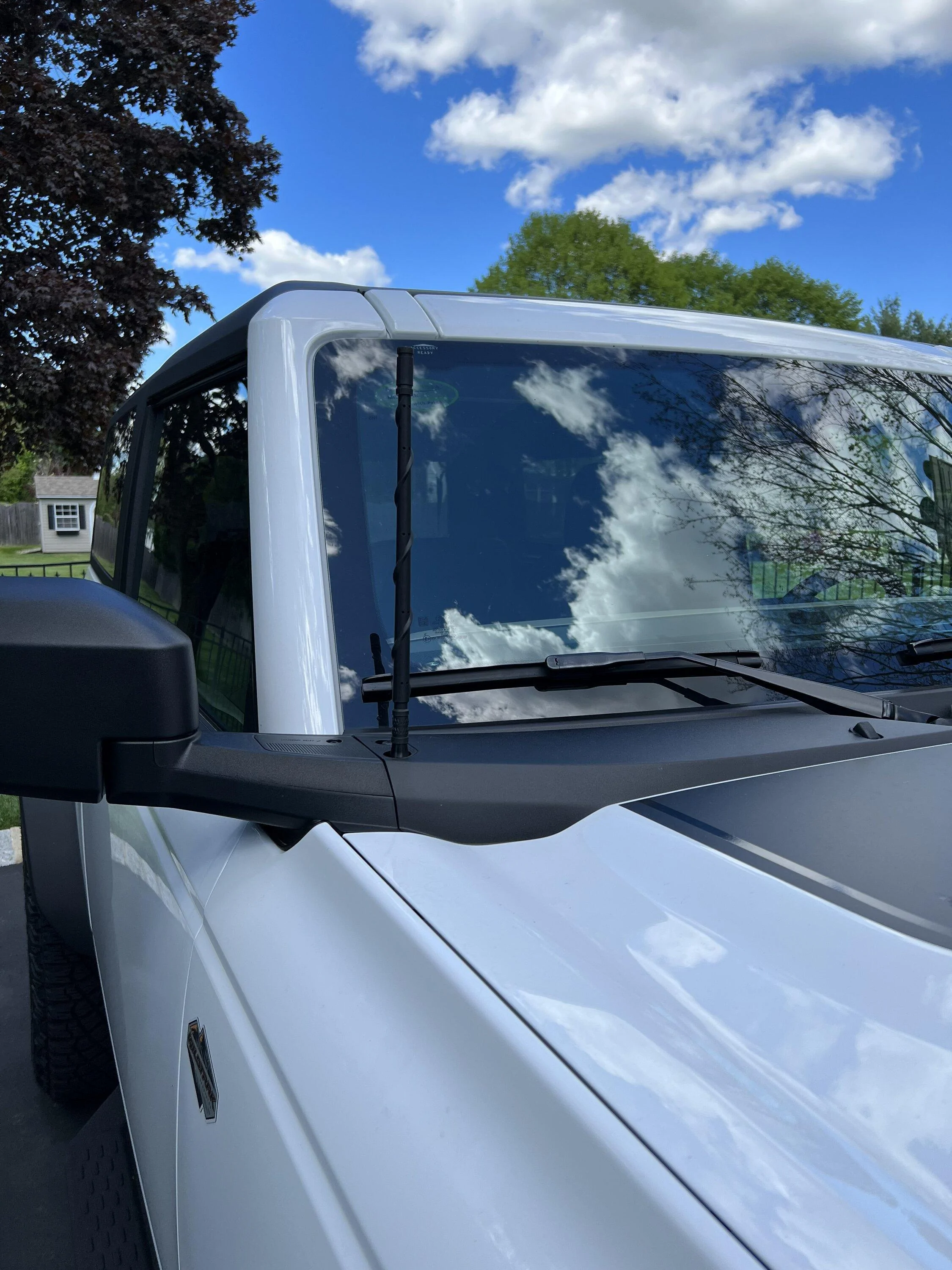 Ford Bronco Stubby (shorter) antenna 70508864697__B39477FB-F1B9-42F0-9D8A-B31D60495B47