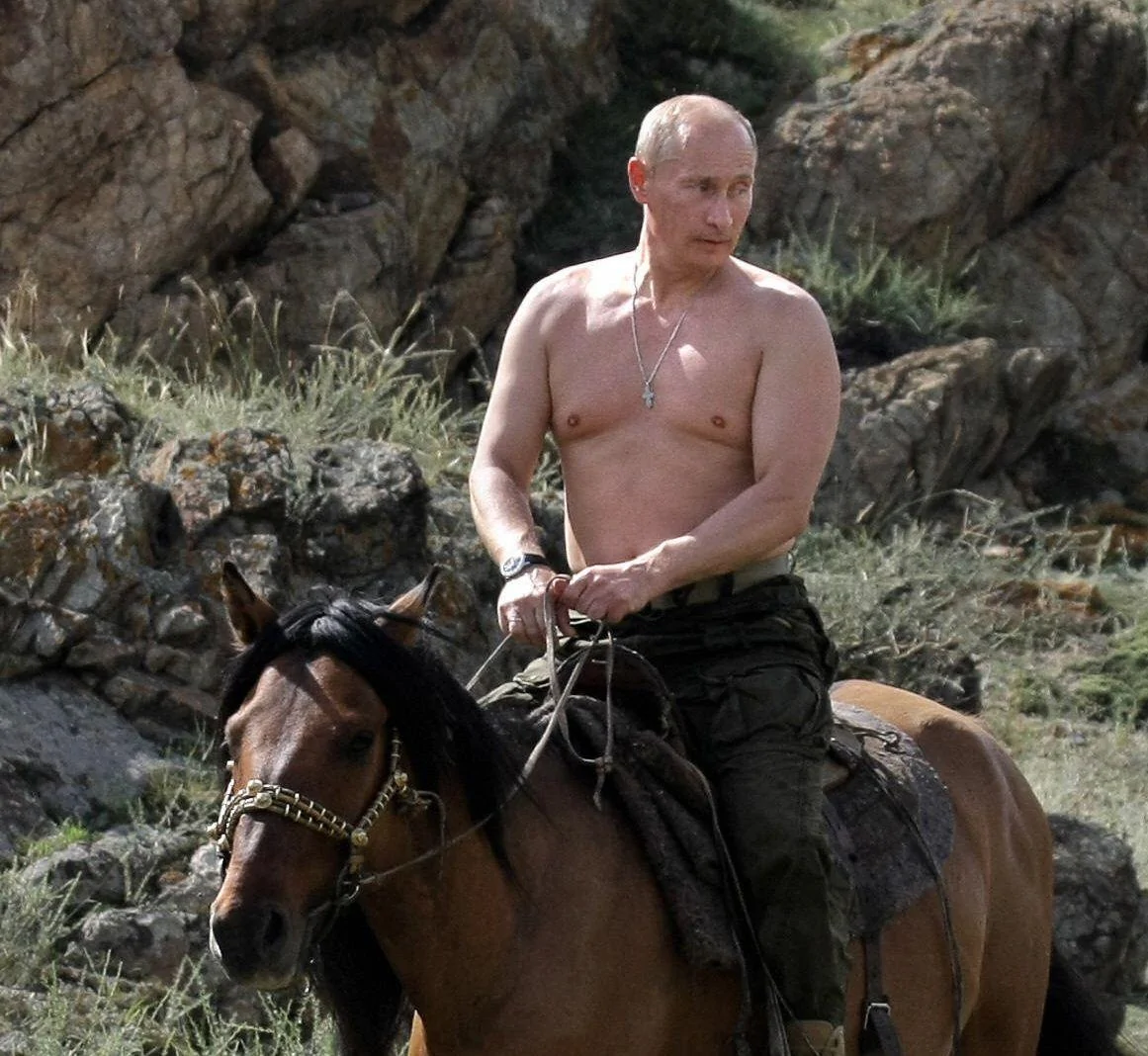 Ford Bronco Post Your Topless Broncos putin-on-horseback