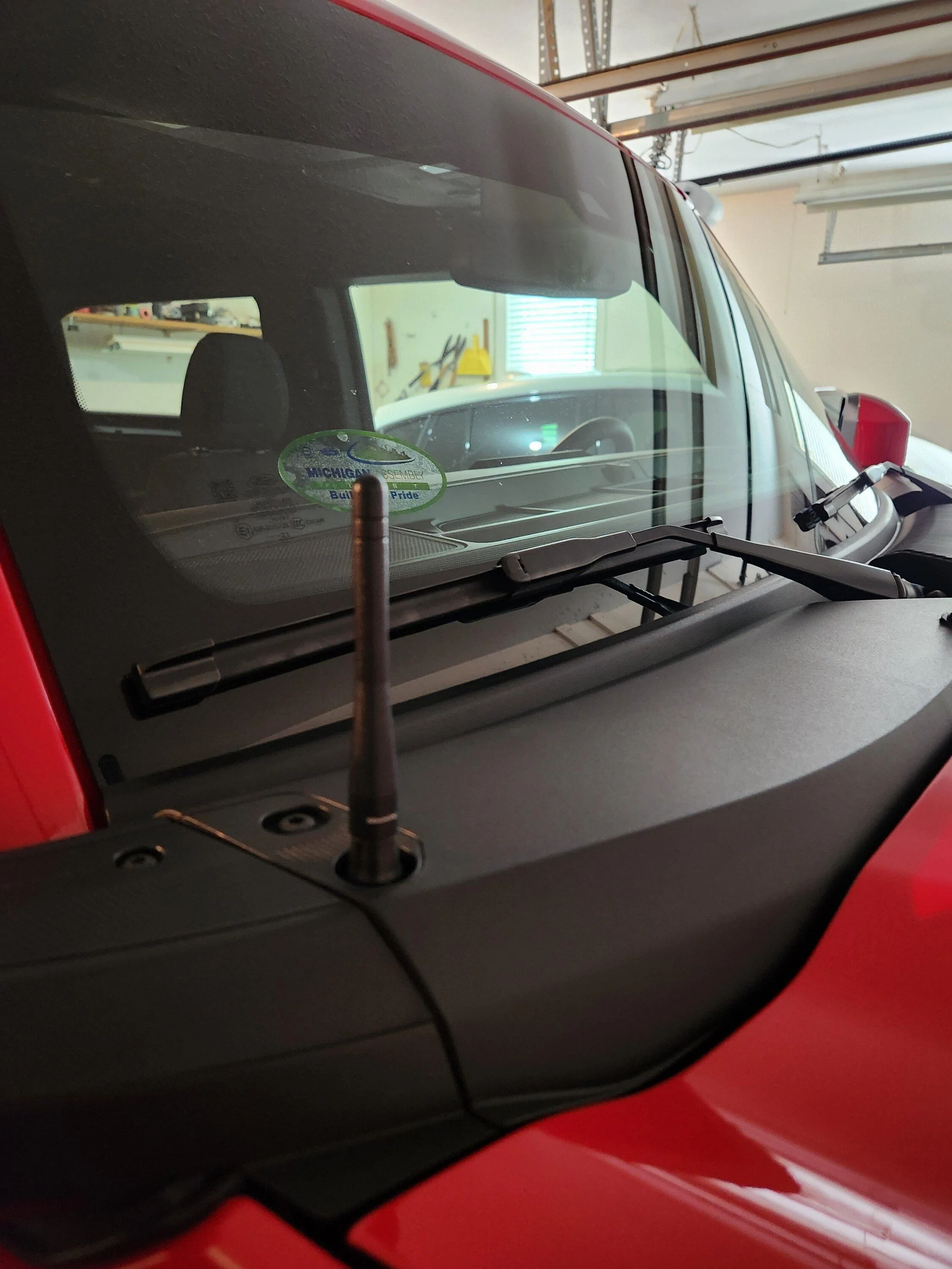 Ford Bronco Stubby (shorter) antenna 20230506_122323
