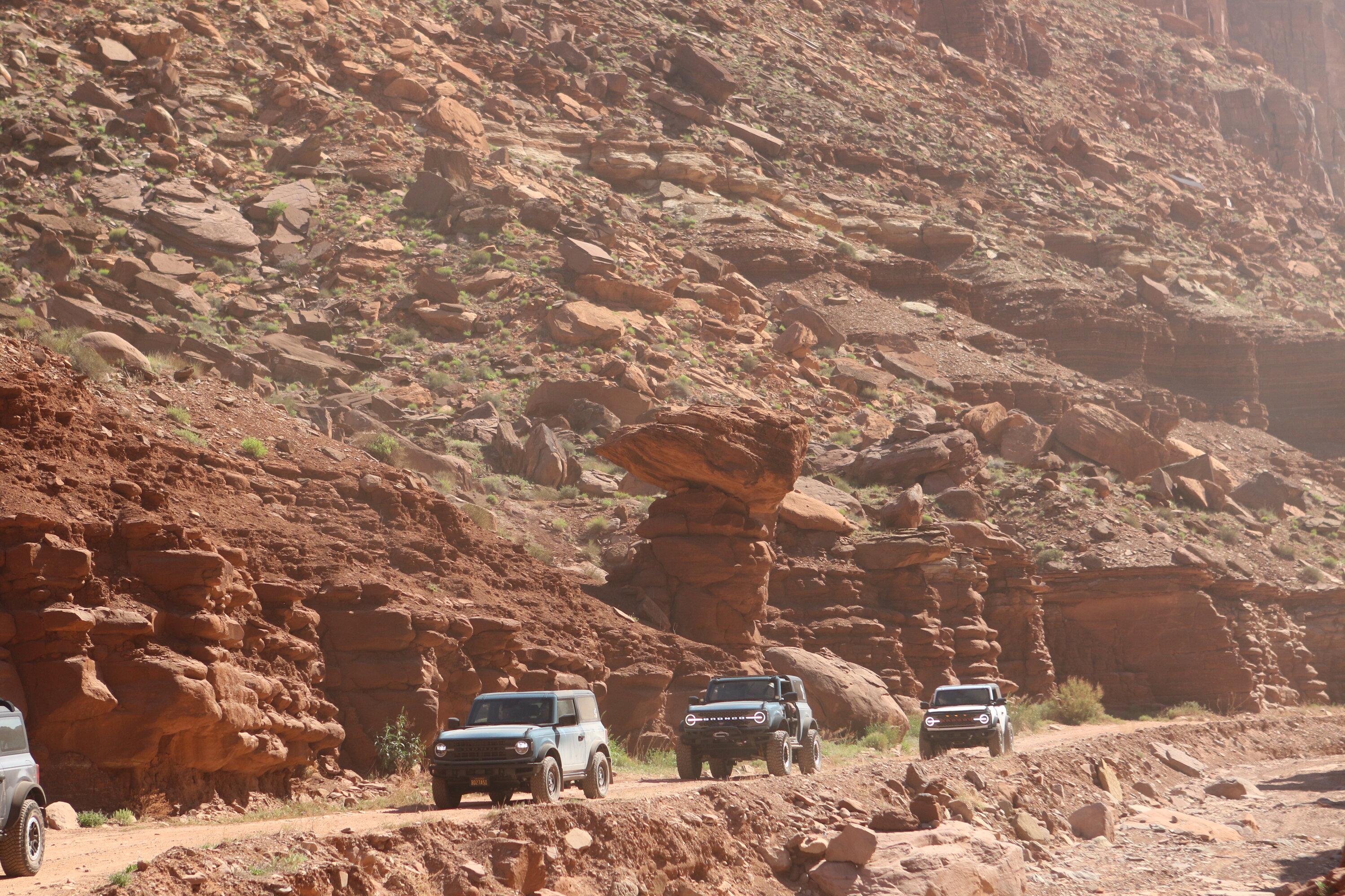 Ford Bronco Moab Safari 5-1-23 Trip: Long Canyon, Dead Horse Point, Shafer Trail Switchbacks Q98A4101.JPG