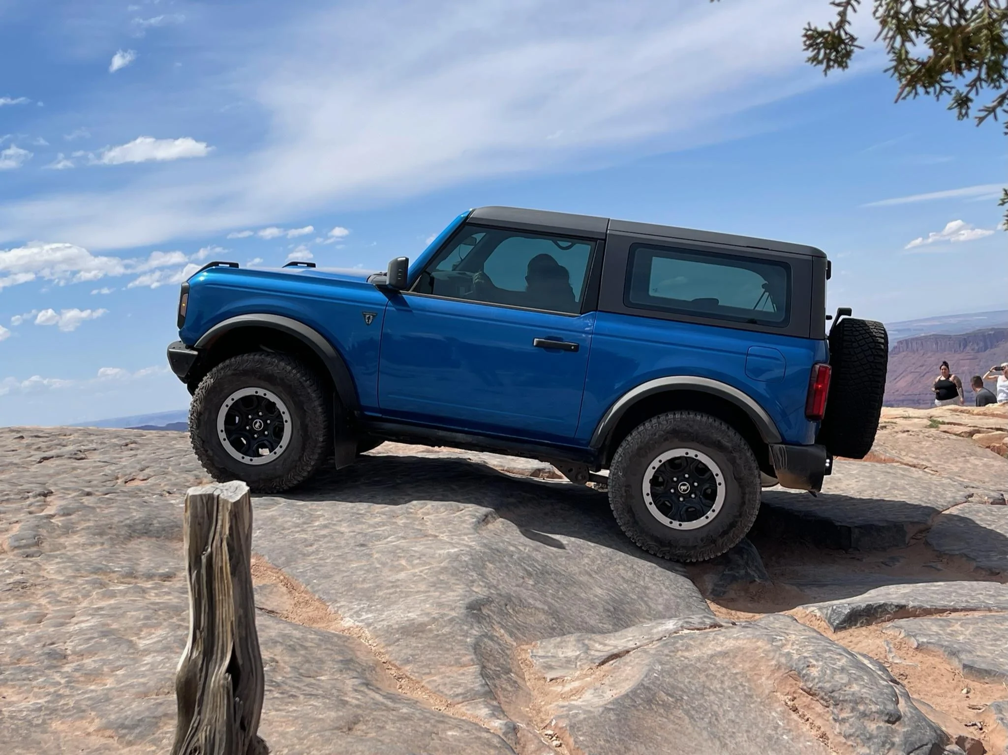 Ford Bronco Broncos Hit Moab's Top of The World 5-3-23 IMG_9515