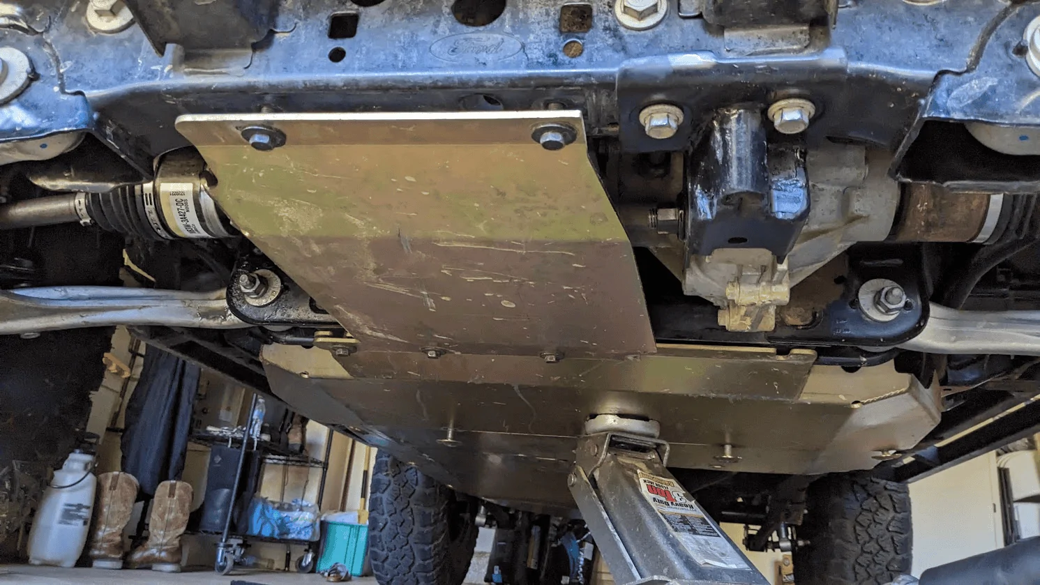 Ford Bronco Snacktime's Broken Bronco Build 1683559770228
