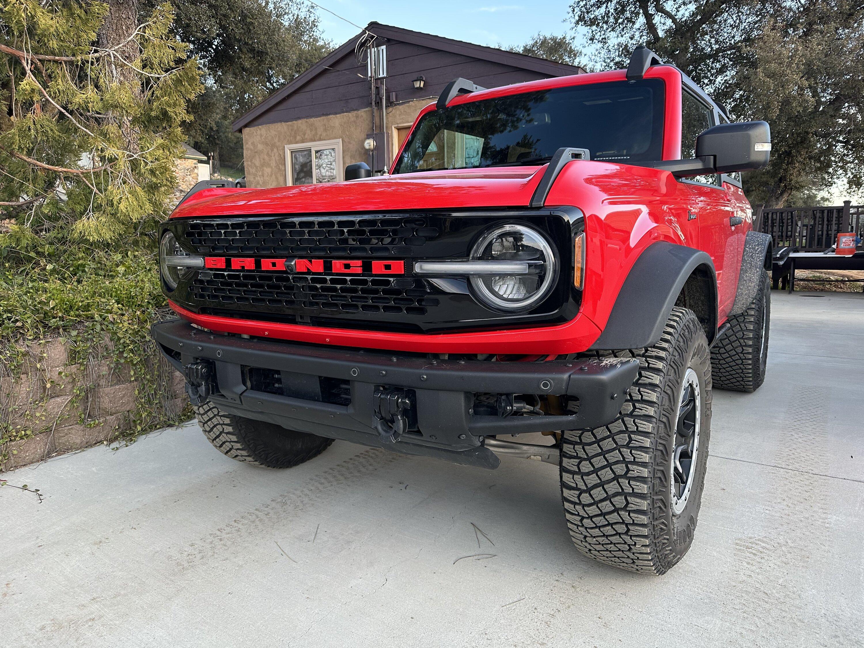 Ford Bronco Post Your Custom Bronco Grille! IMG_1313