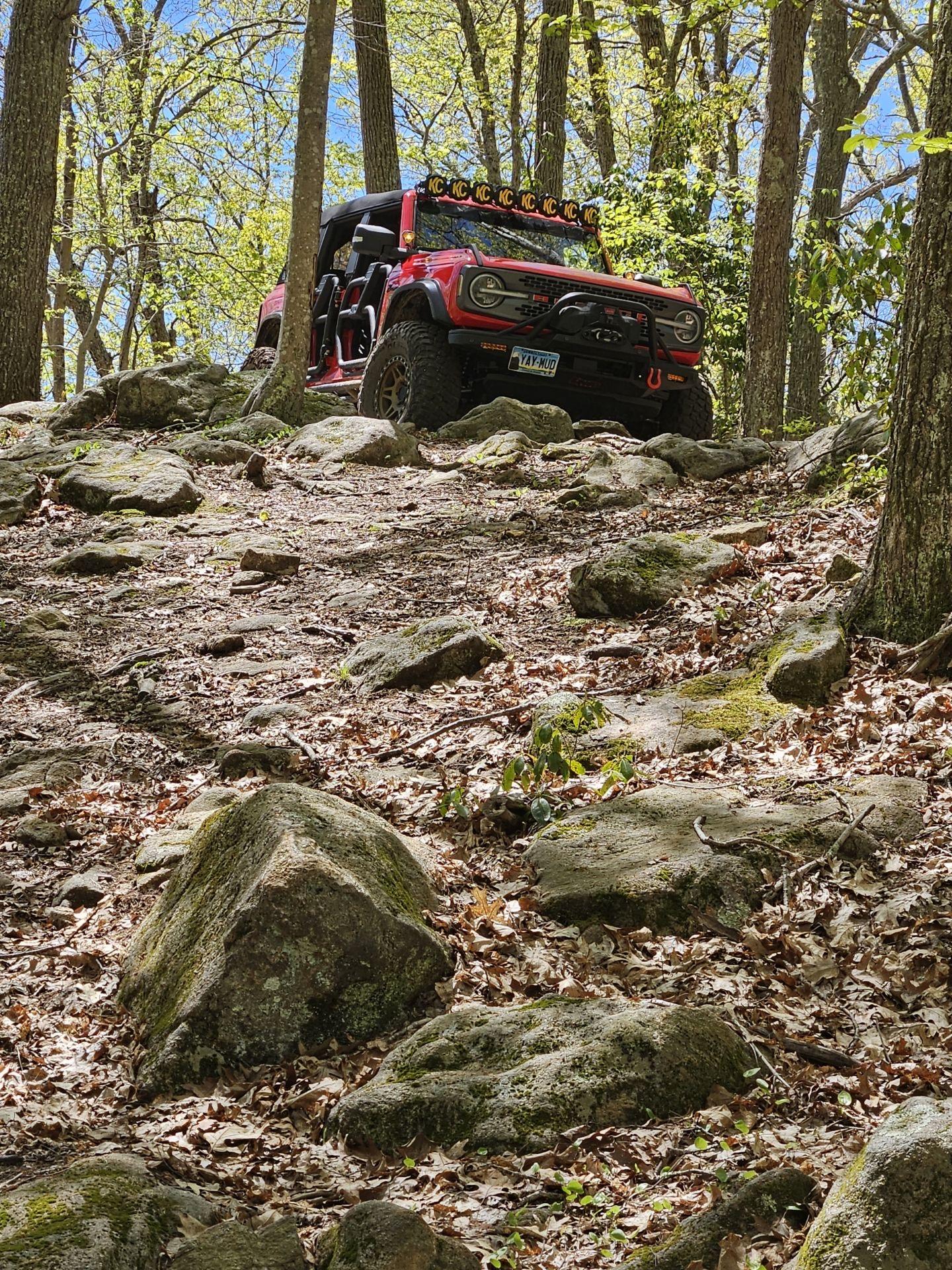 Ford Bronco SlowPoke's Race Red BadSquatch Build 123_1