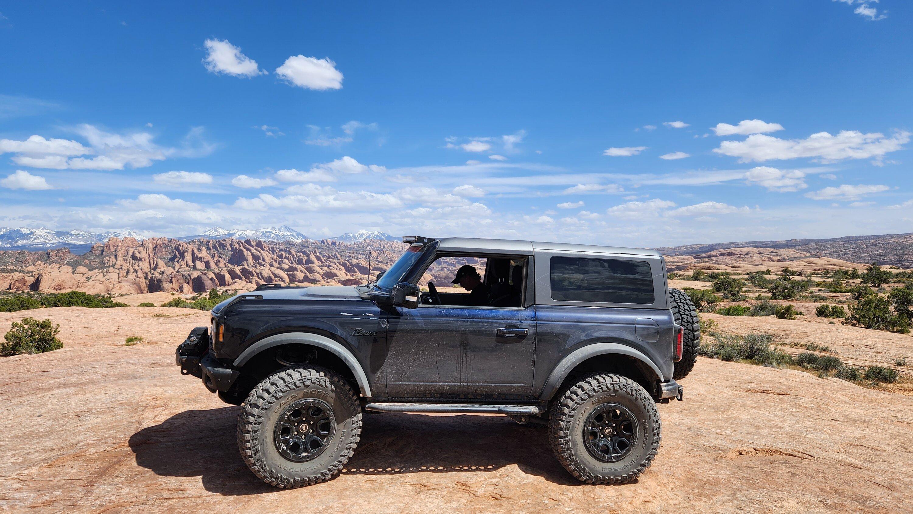 Ford Bronco 2 Door Sasquatch Wildtrak takes on Moab Round 2 1 Hells Revenge