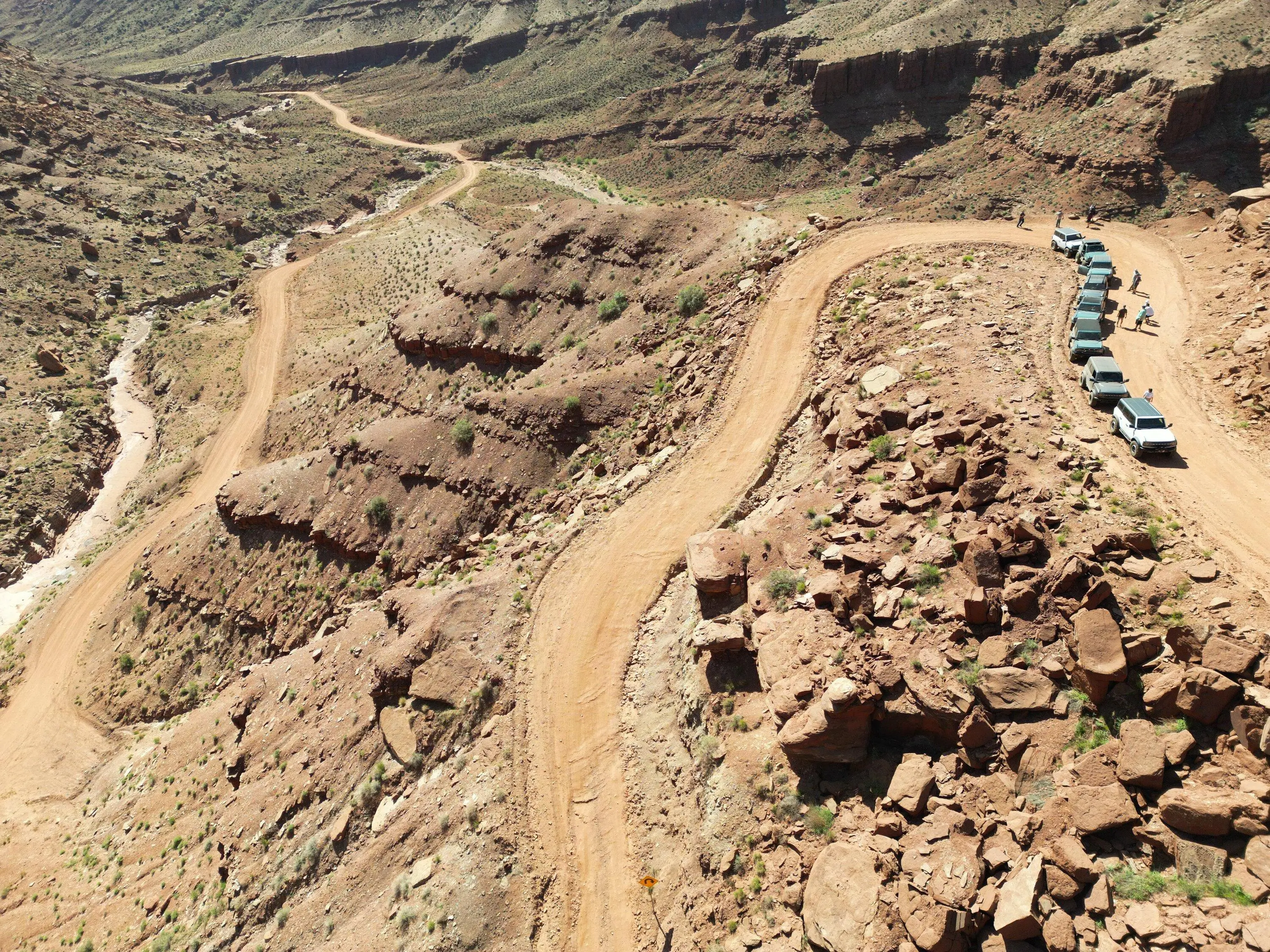 Ford Bronco Moab Safari 5-1-23 Trip: Long Canyon, Dead Horse Point, Shafer Trail Switchbacks DJI_0079