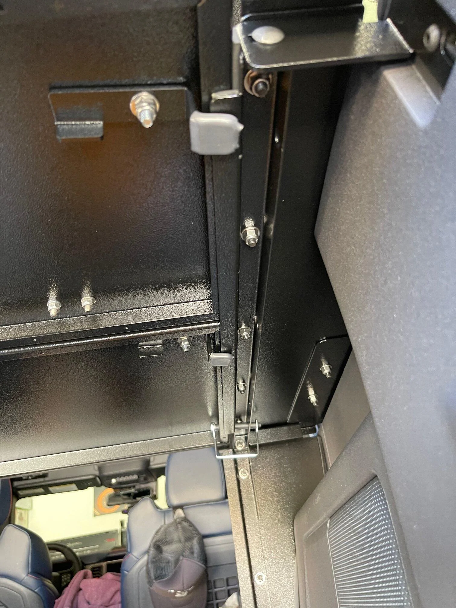 Ford Bronco Diabolical slipstream and cargo slide 2.0 install in Bronco Raptor, with no rattle mod. IMG_5475