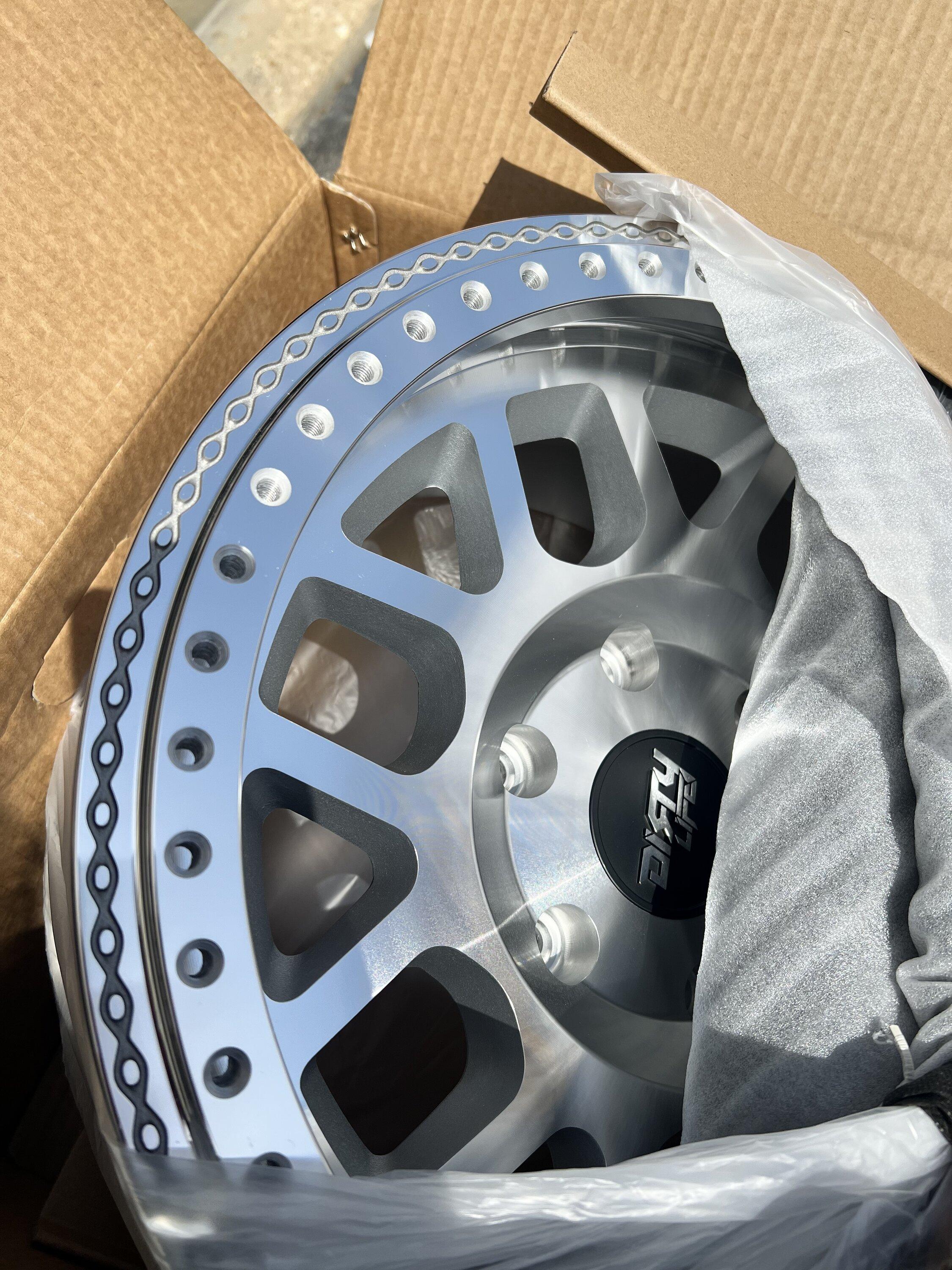 Ford Bronco Bye bye Sasquatch wheels 0829D608-69FB-4D5F-85D5-70493CAB3C25