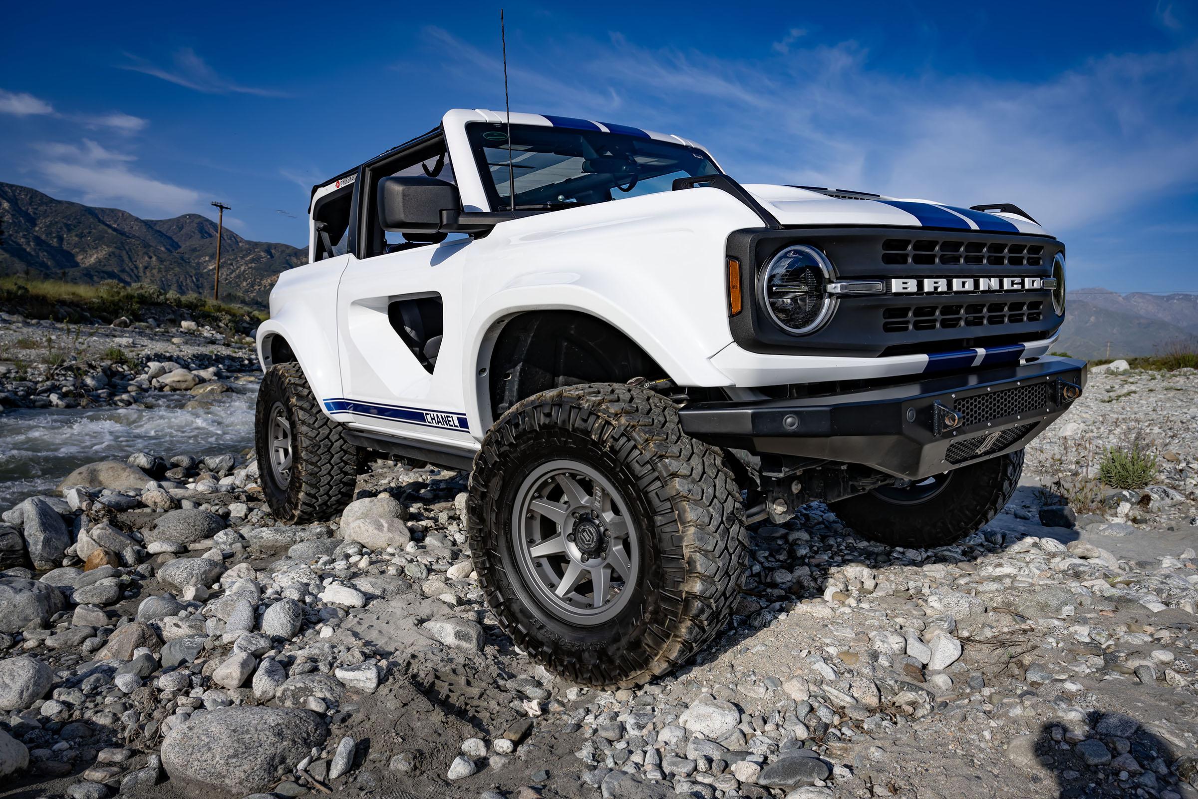 Ford Bronco Opinions on these wheels? DTS_3510X-2400w
