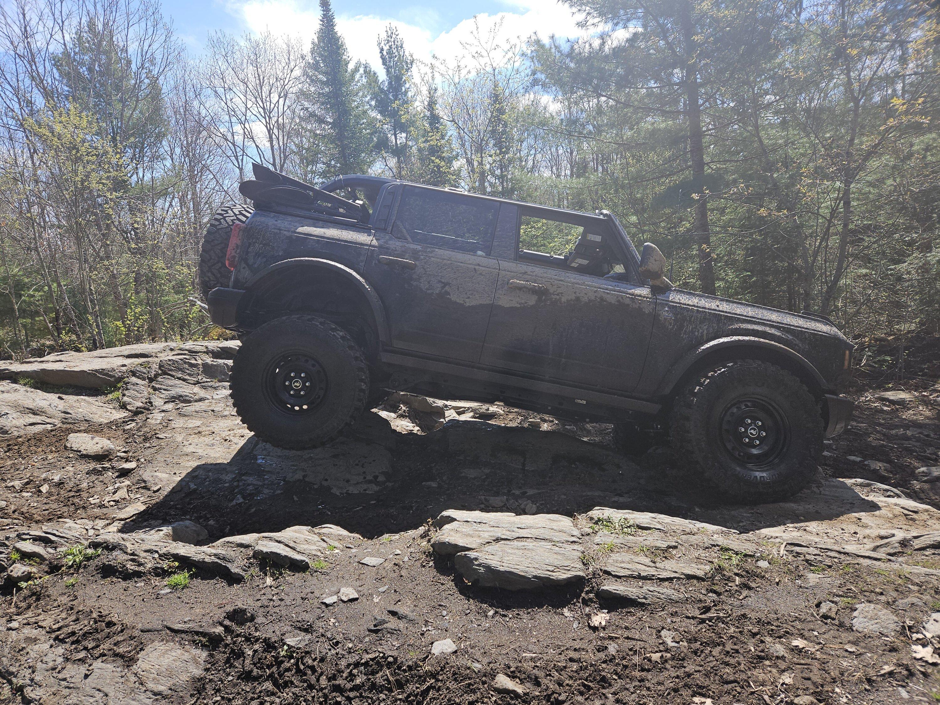 Ford Bronco Some fun and not so much fun... trail riding with a bad ending (alternator failure) 20230506_114416