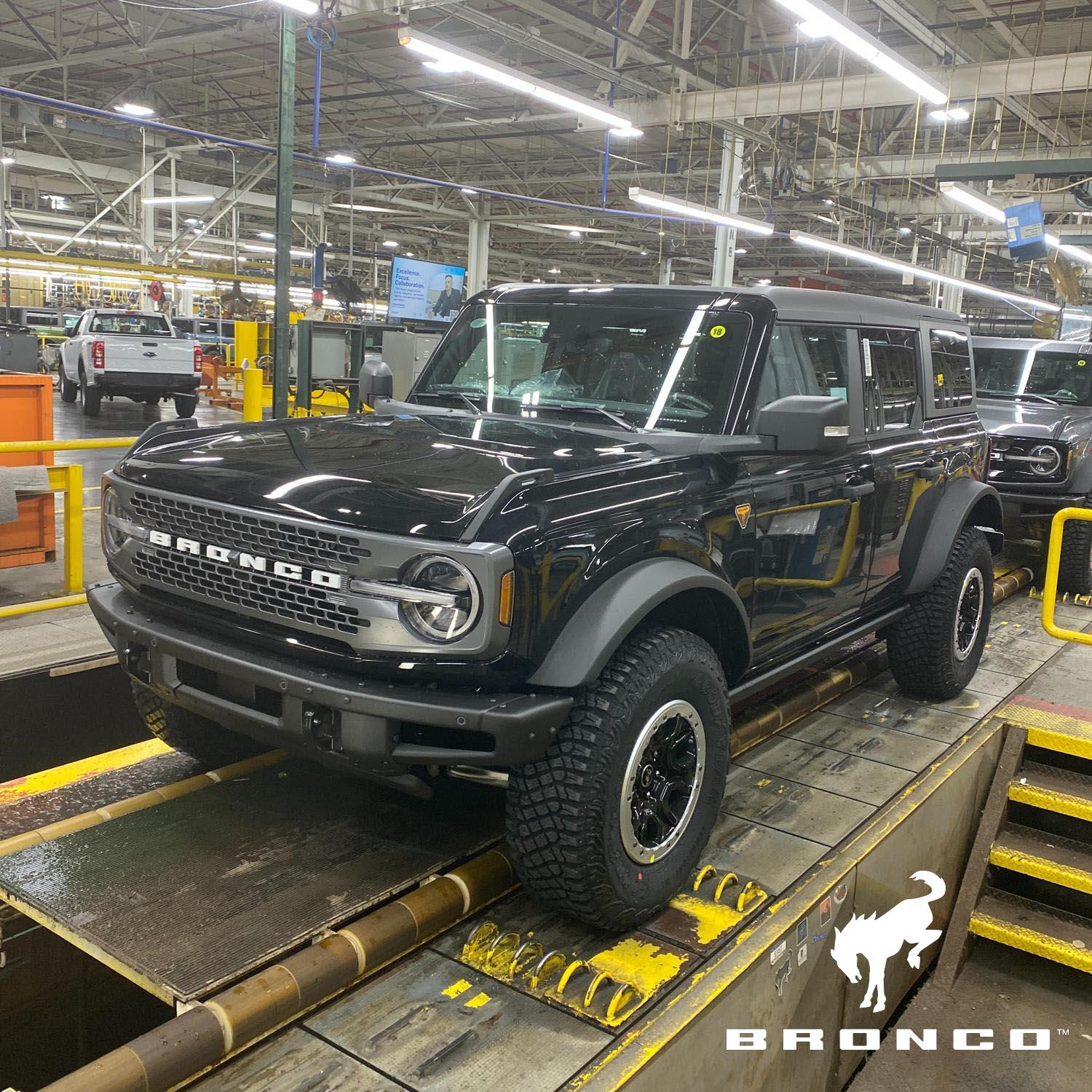 Ford Bronco 04/17/2023 Build Week IMG_0624