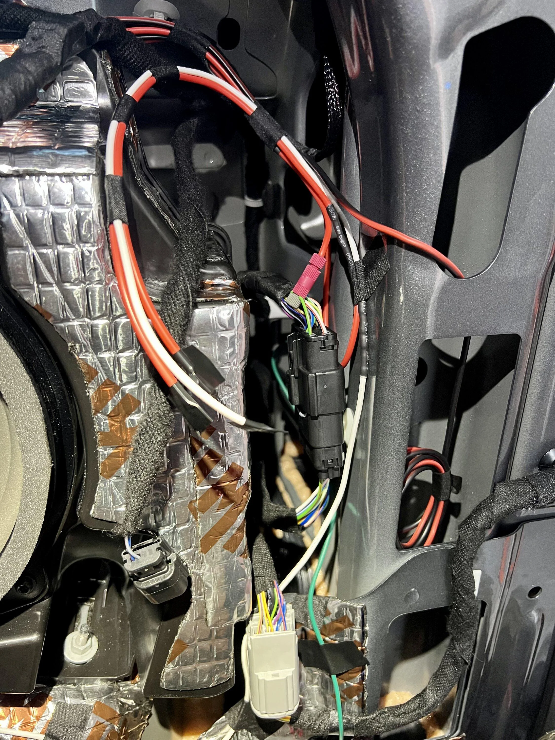 Ford Bronco Question about how to add reverse lights IMG_1306