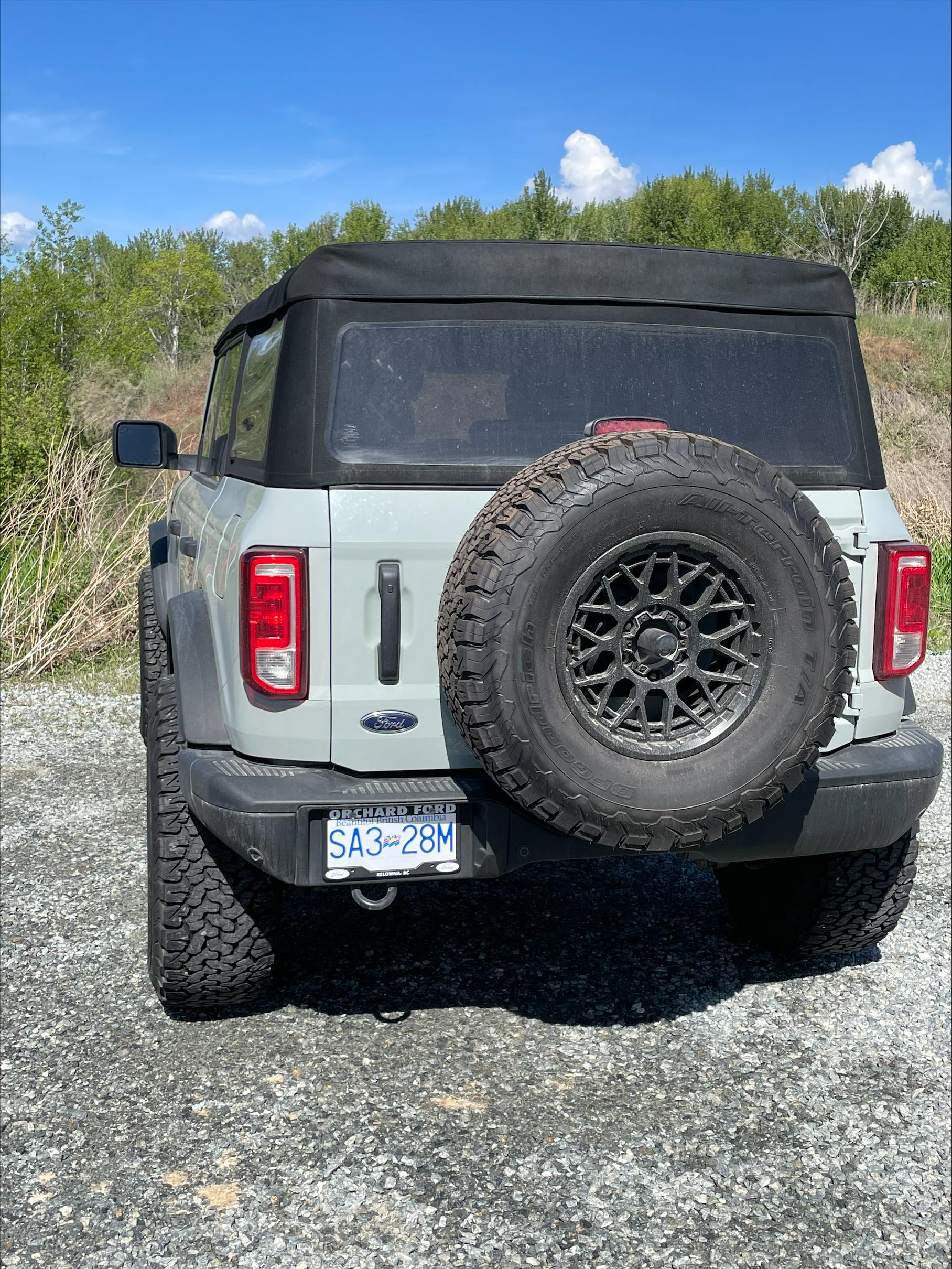 Ford Bronco CACTUS GRAY Bronco Club Ima