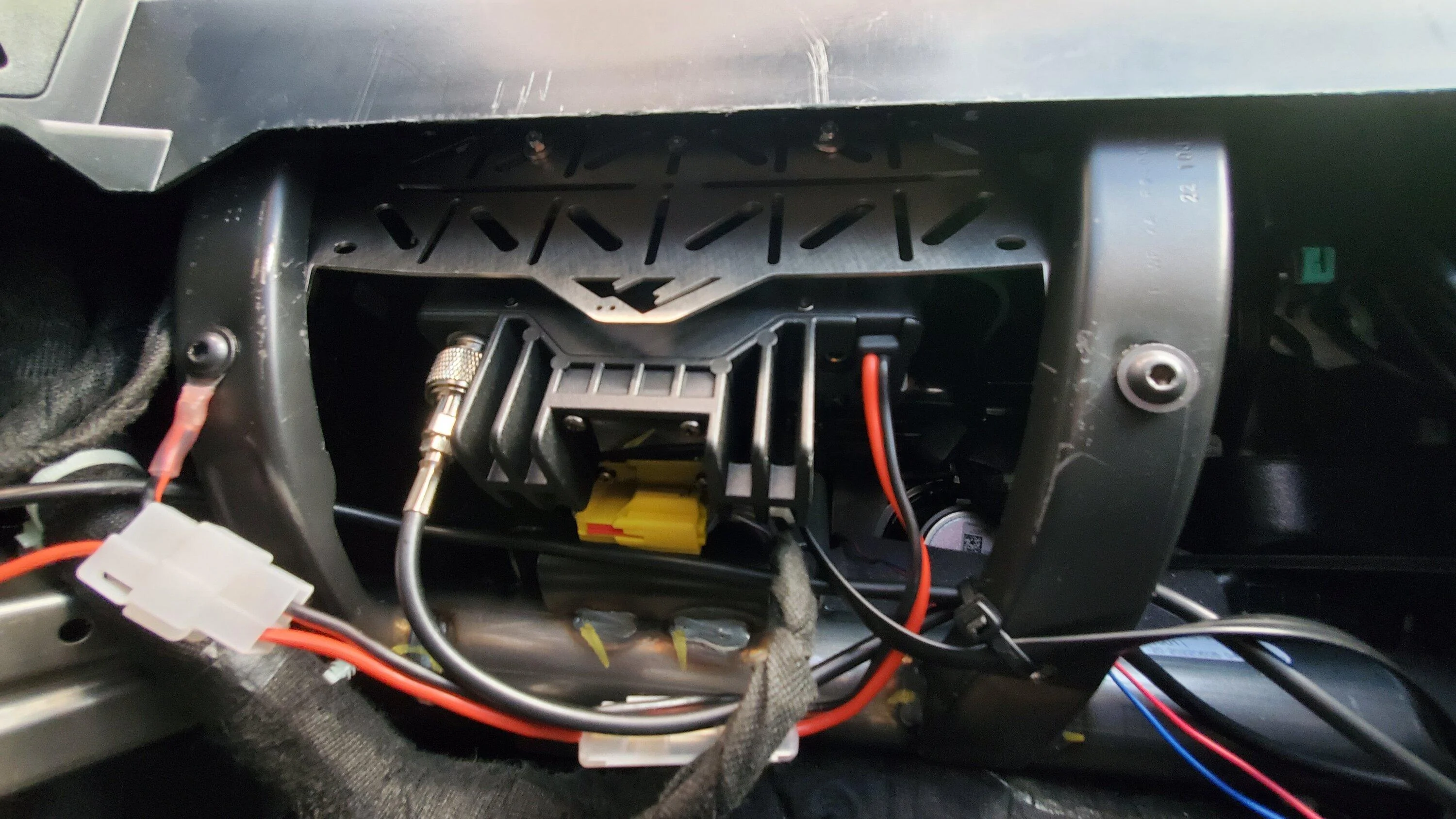 Ford Bronco Midlands MXT575 Mounting ideas??? 6