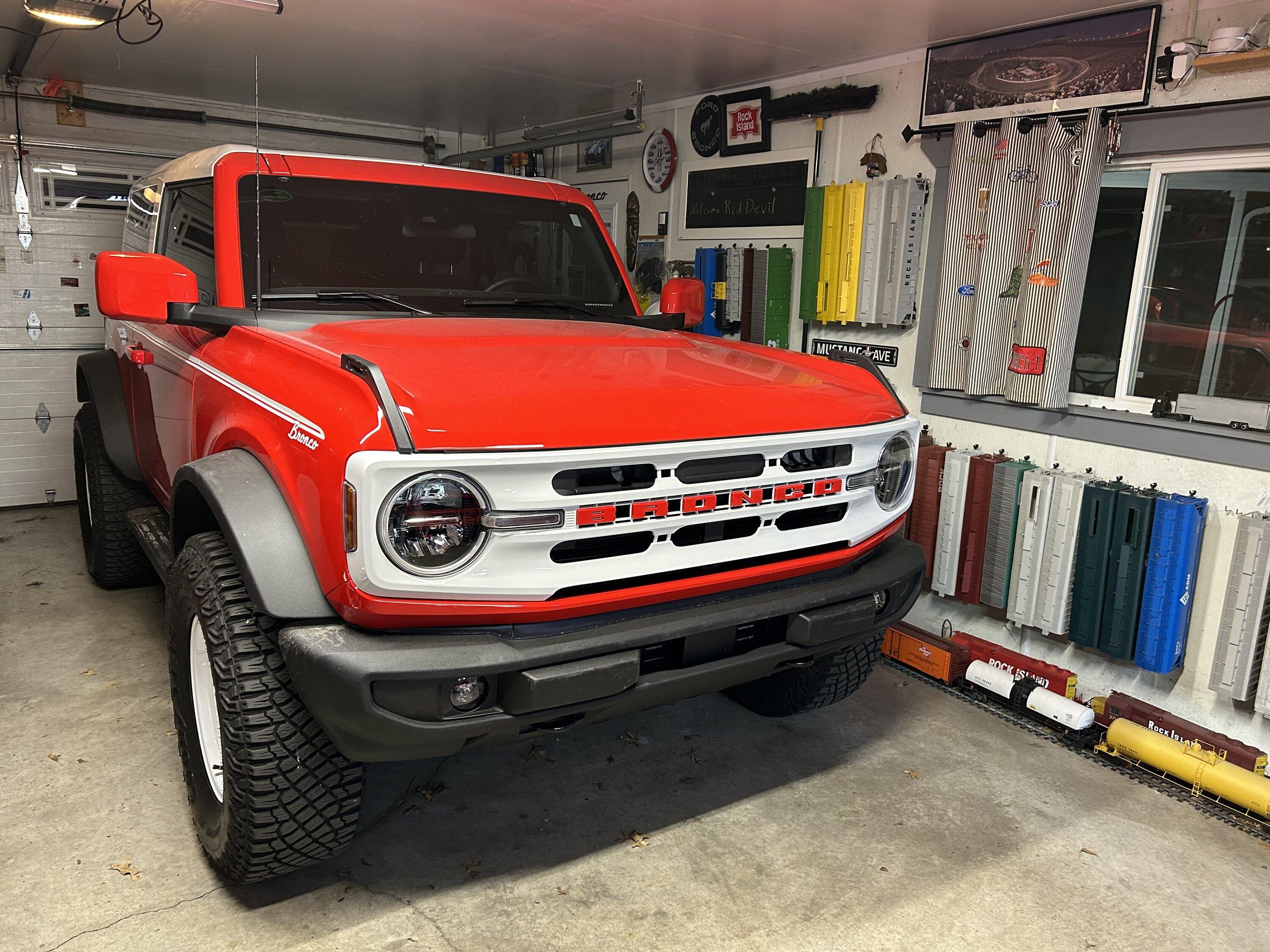 Ford Bronco Meet Duke, my custom heritage version Bronco w/ white painted top, grille and wheels 49269BEA-94B0-4736-83D5-306C86AFE940