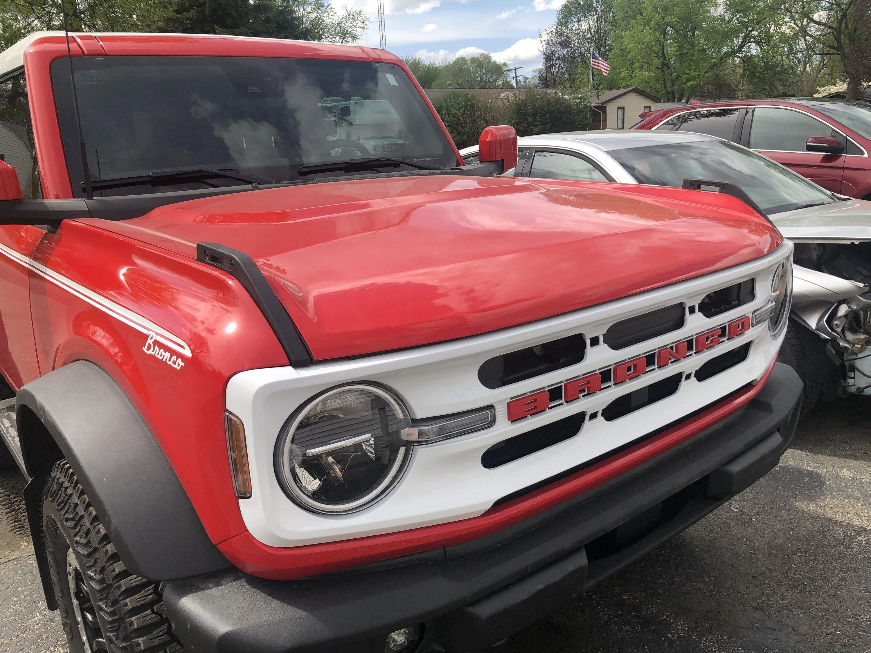 Ford Bronco Meet Duke, my custom heritage version Bronco w/ white painted top, grille and wheels 13E0B0BE-CBF1-4103-963D-DC5AA58013A9