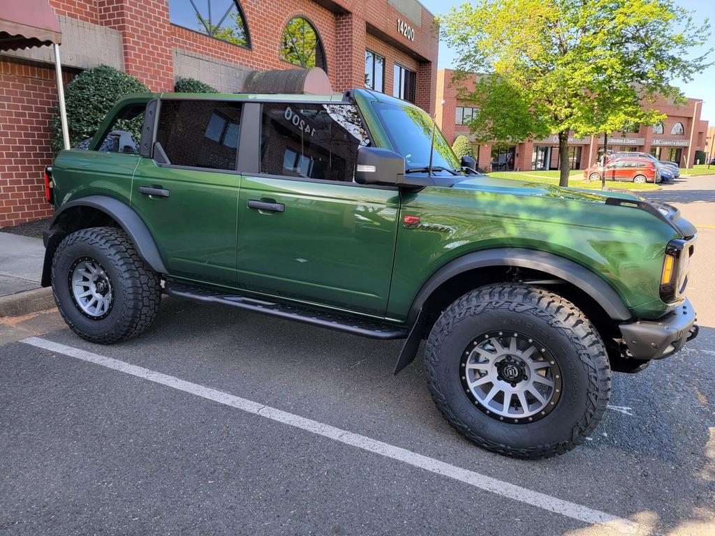 Ford Bronco Flaps and Steps for Sasquatch? B38257FB-BA64-4084-B8B8-AA73BBA4BFC7_1_105_c