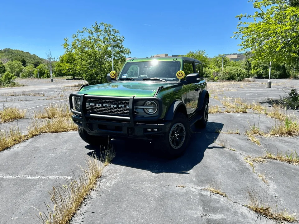 Ford Bronco ERUPTION GREEN Bronco Club 1683946466217