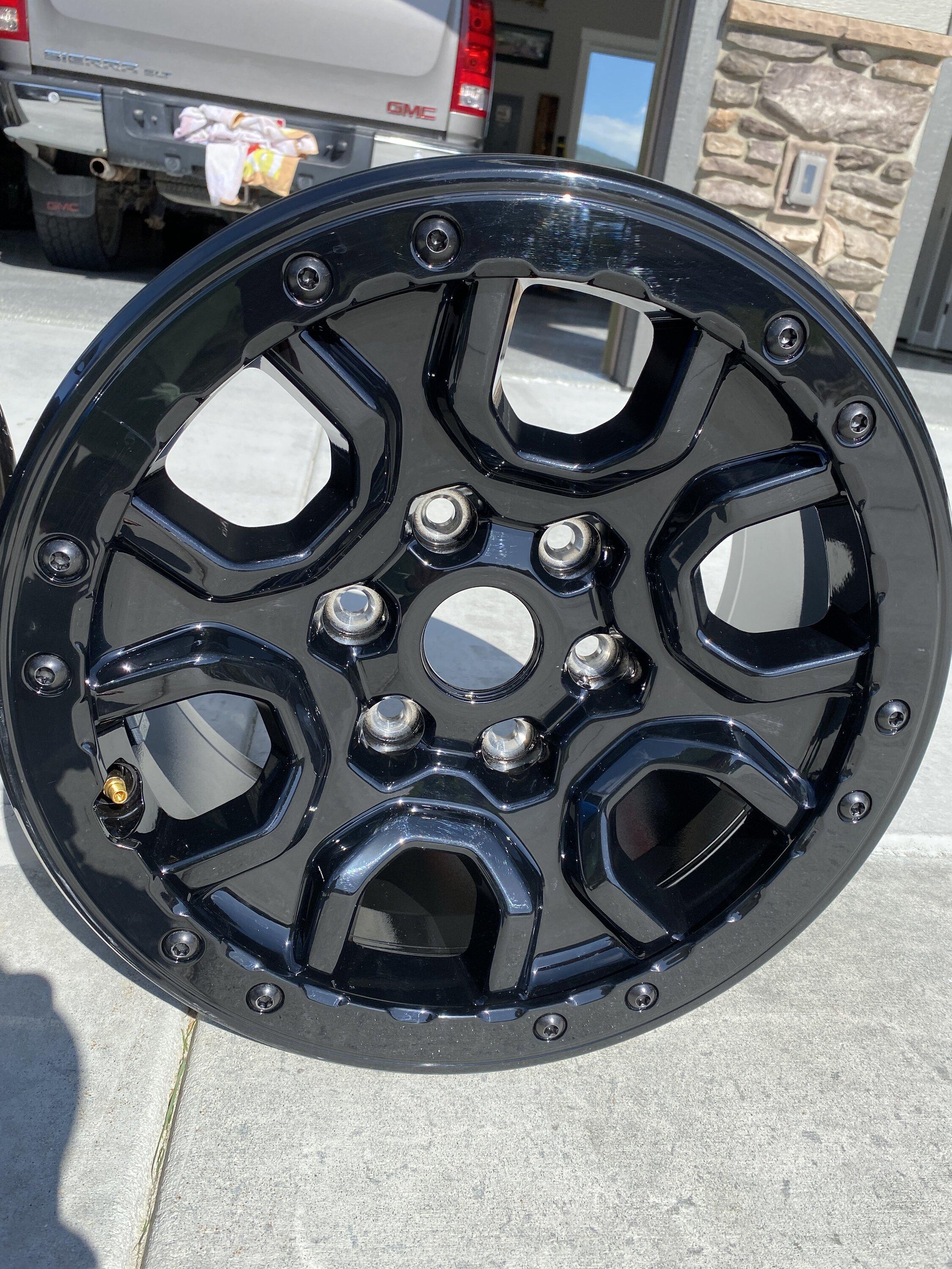 Ford Bronco 5 2023 Wildtrak wheels only 757688E0-D246-42DB-9C0C-EB026808C834