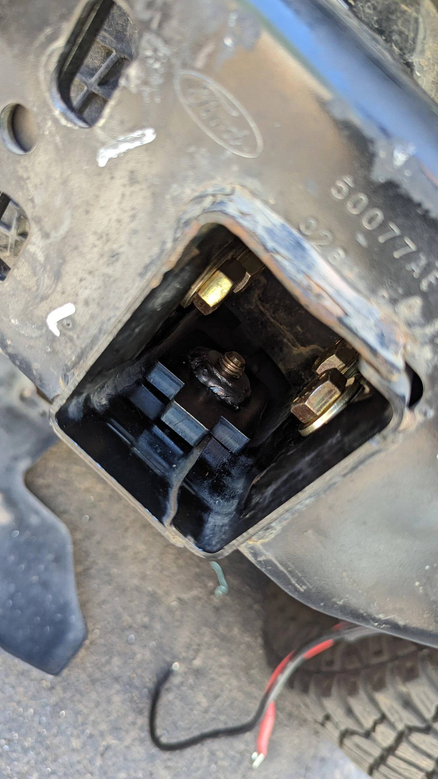 Ford Bronco Damage while using winch on improperly installed Rough Country High Mount PXL_20230513_214109239