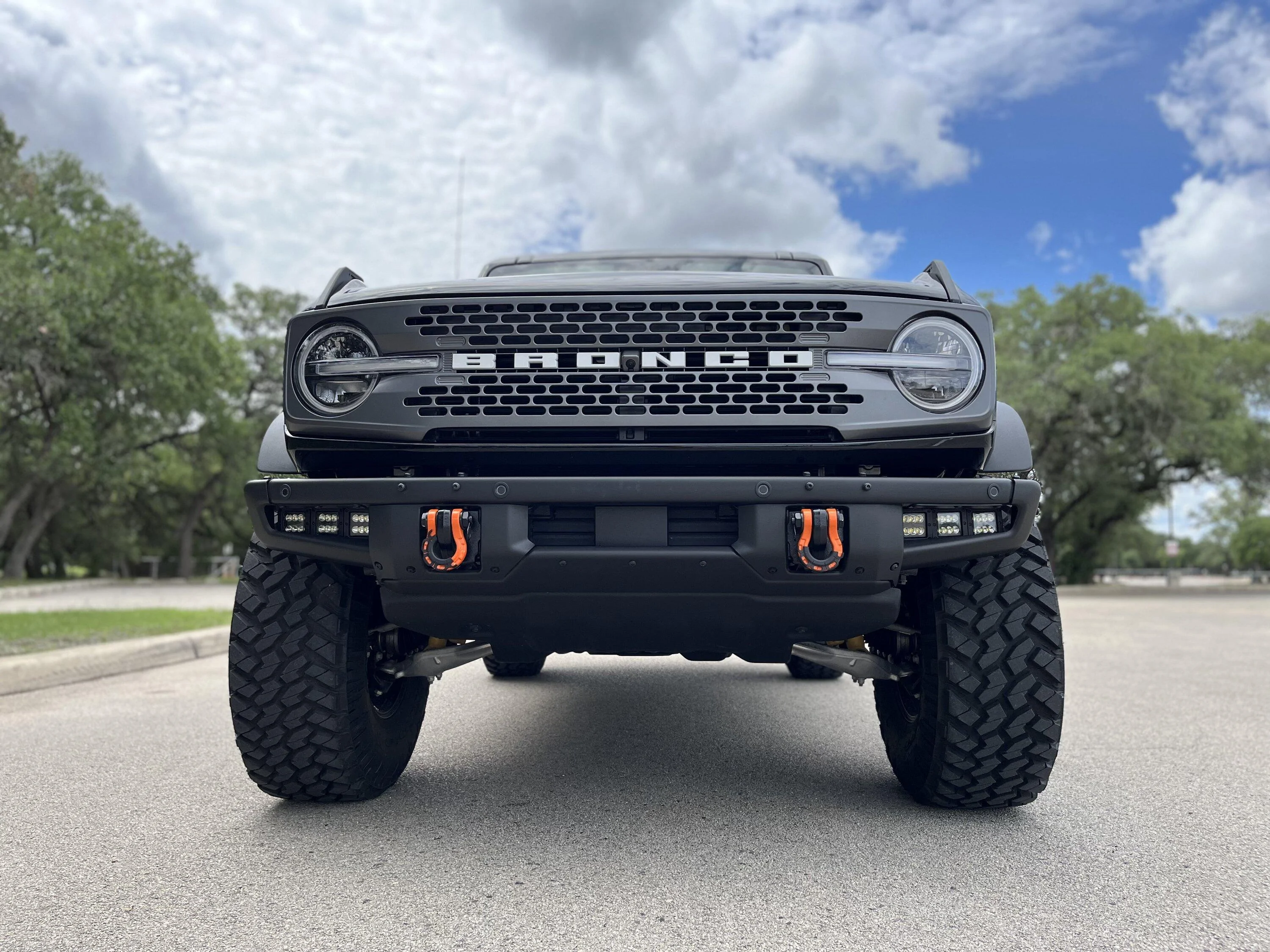 Ford Bronco BUC CRZY Build on 4" Lift +  37's IMG_4310