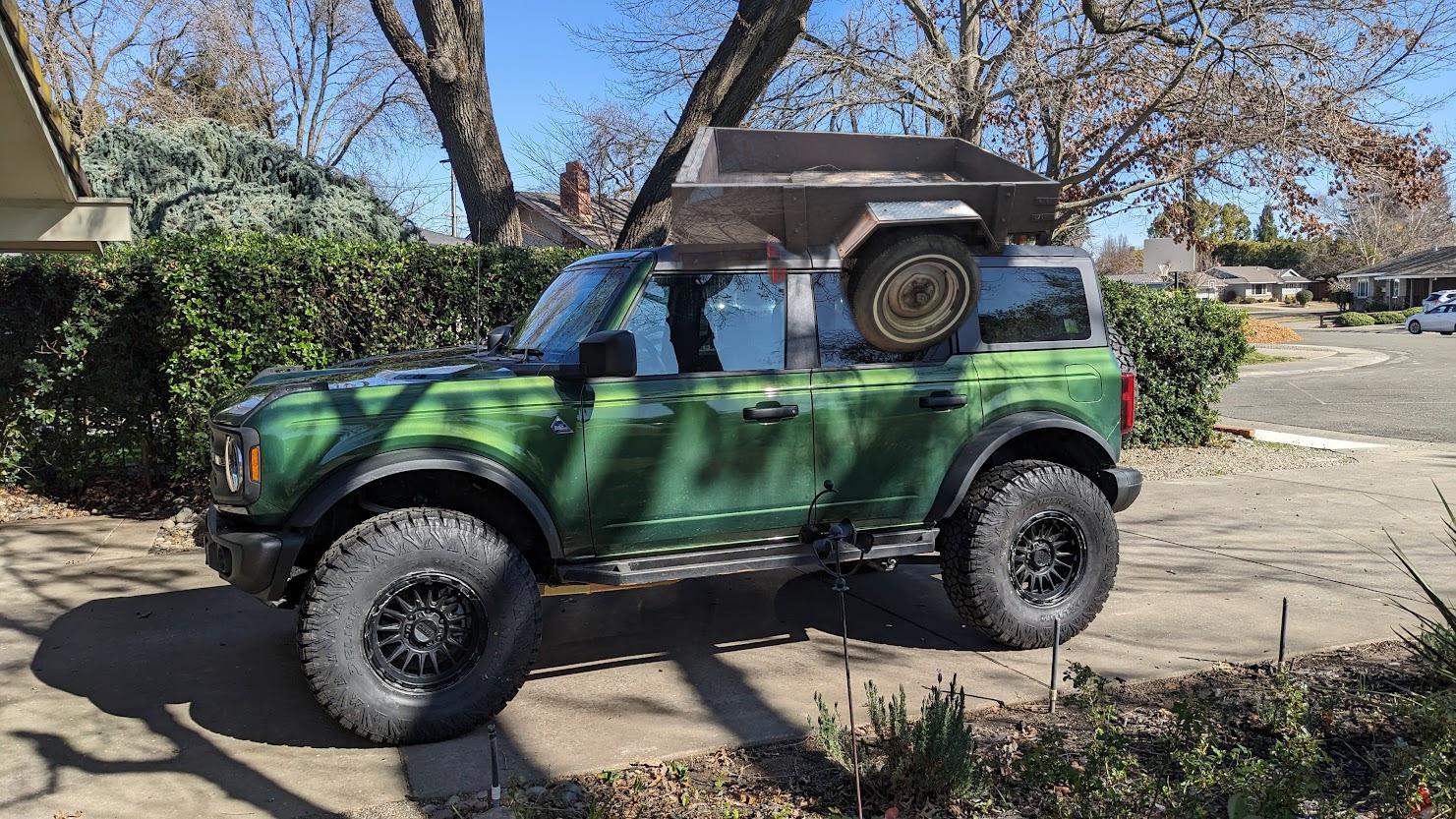 Ford Bronco Snacktime's Broken Bronco Build snacktimetrailer