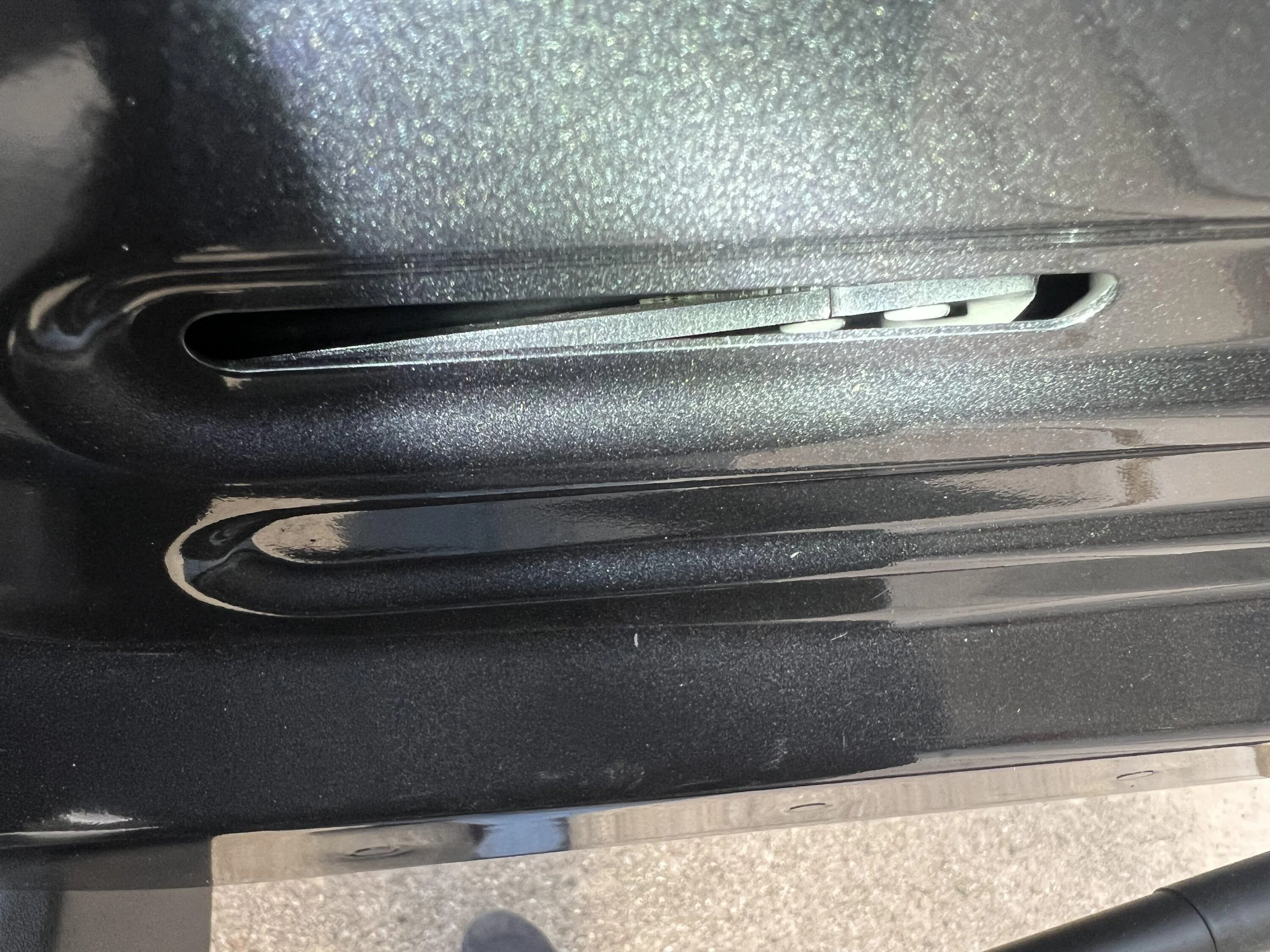 Ford Bronco Tapping sound finally gone from tailgate / cargo area! IMG_1742