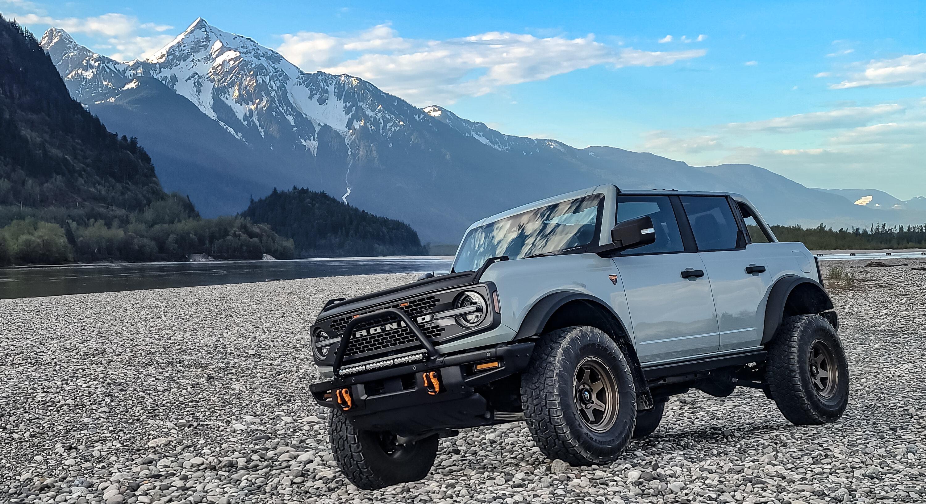 Ford Bronco CACTUS GRAY Bronco Club PSX_20230430_224803