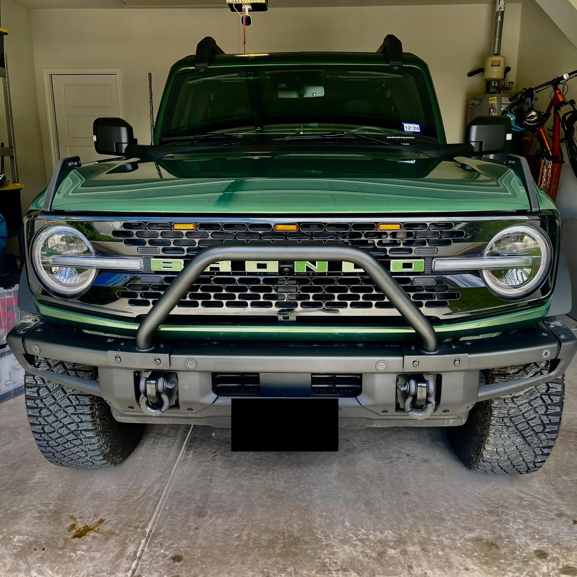 Ford Bronco ERUPTION GREEN Bronco Club 9ECDD8DD-76D7-414E-9044-23A77962A769