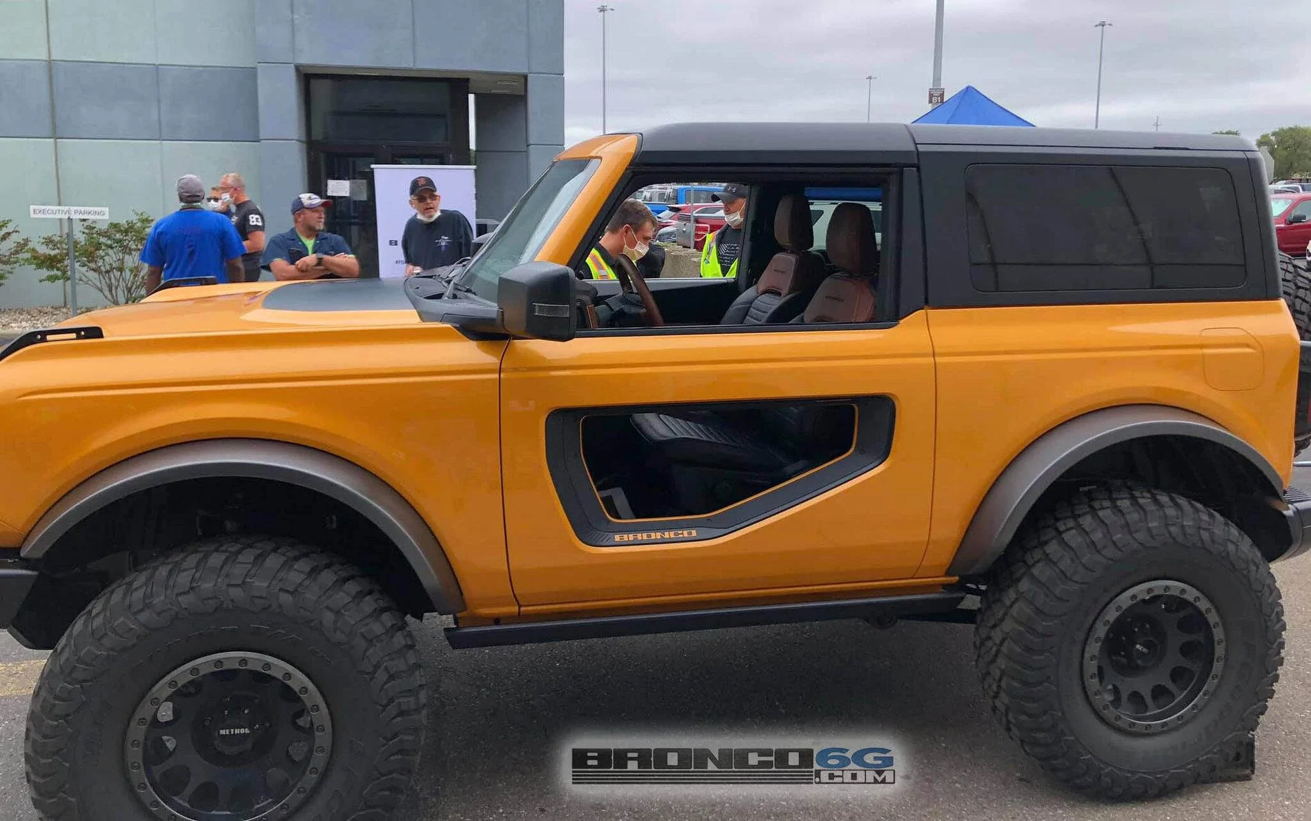 Ford Bronco 2021 Bronco wheels offsets and bolt pattern? -door-bronco-sasquatch-at-ford-plant-factory-2-jpg
