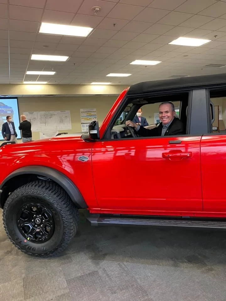 Soft-Top-Bronco-Race-Red-Wildtrak-4Door 2.jpg