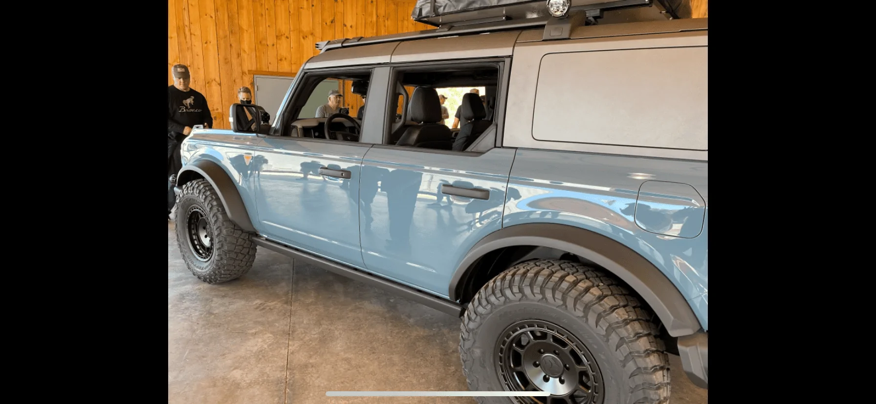 Ford Bronco Can anyone post up two comparison pics please. 016464CB-F204-4891-BDCC-64A3839C8895