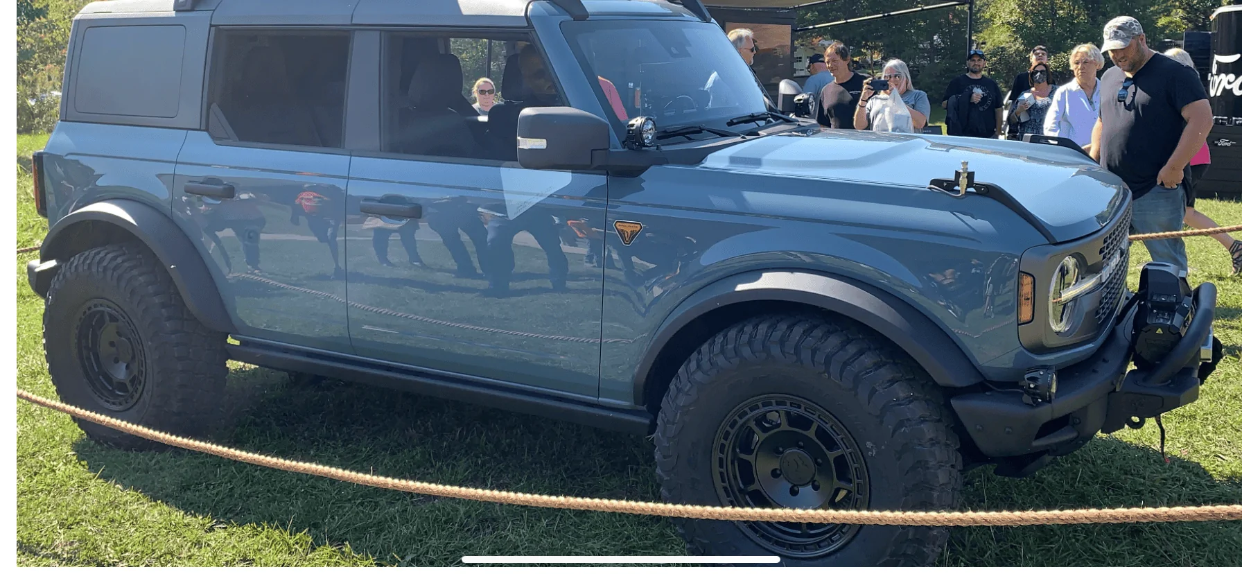 Ford Bronco Can anyone post up two comparison pics please. CE01A937-B741-49F9-A4A3-3740464CD94F