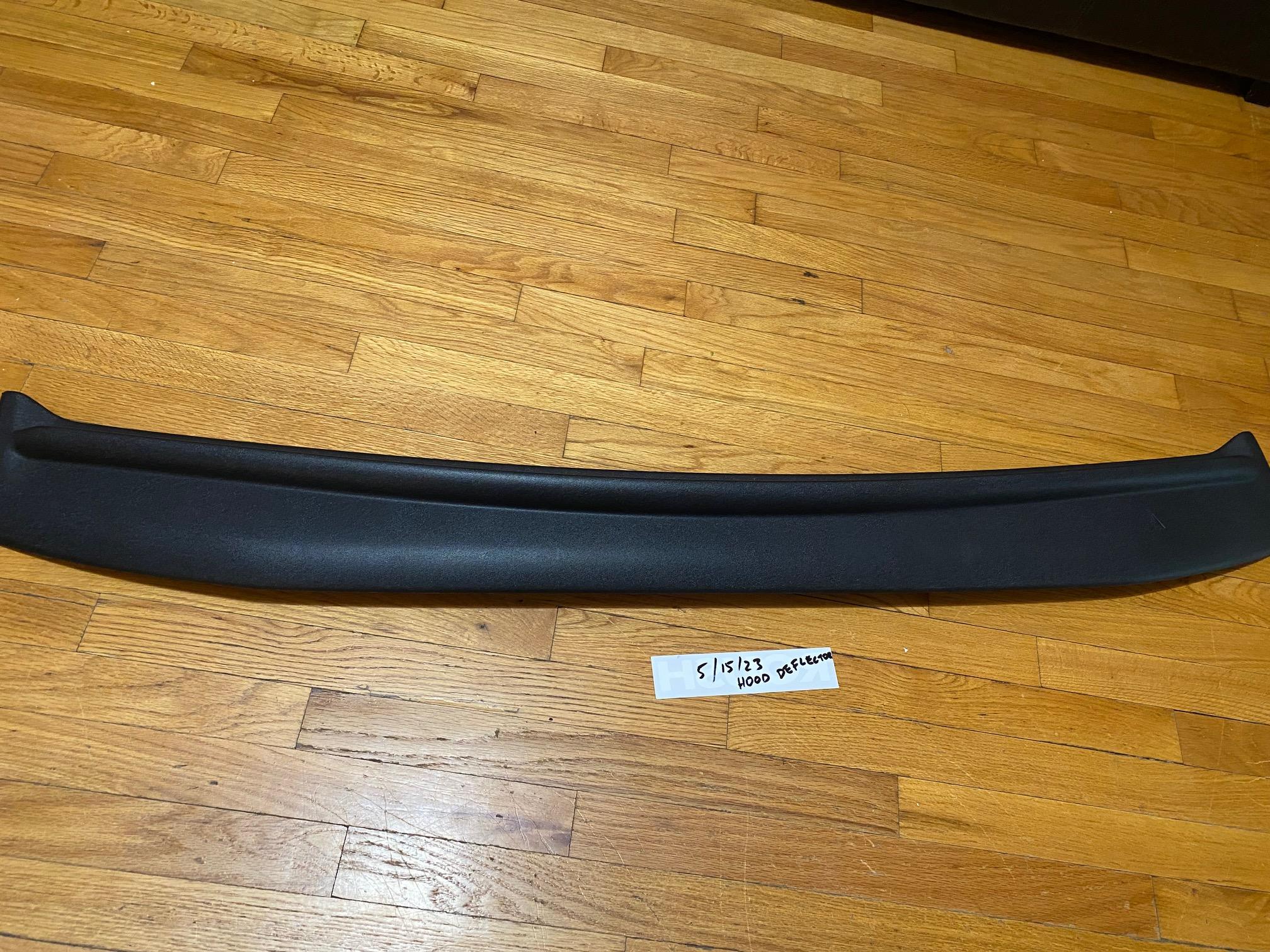 Ford Bronco OEM Hood Deflector IMG_1166