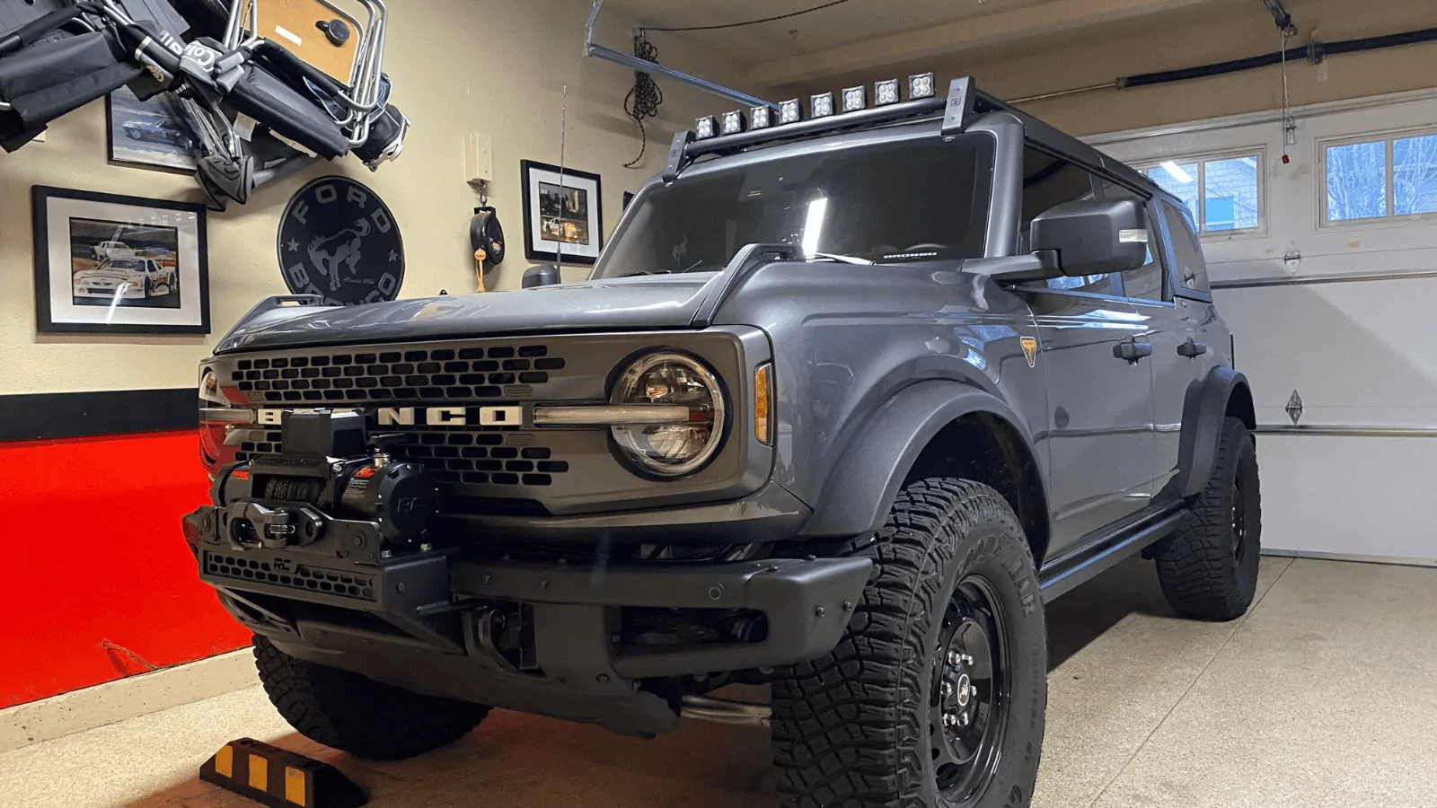 Ford Bronco Got a Kick A$$ Garage?... Post it Here! 🏡 Untitled design (1)