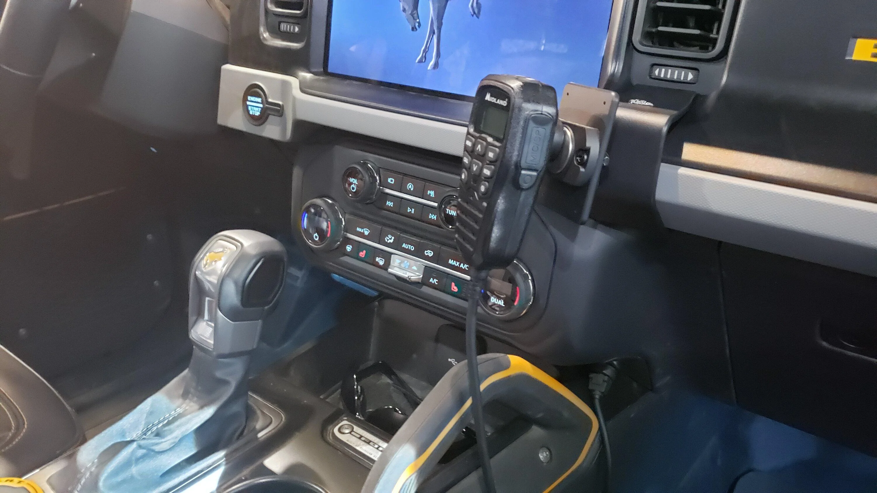 Ford Bronco GMRS Radio 20230424_175545
