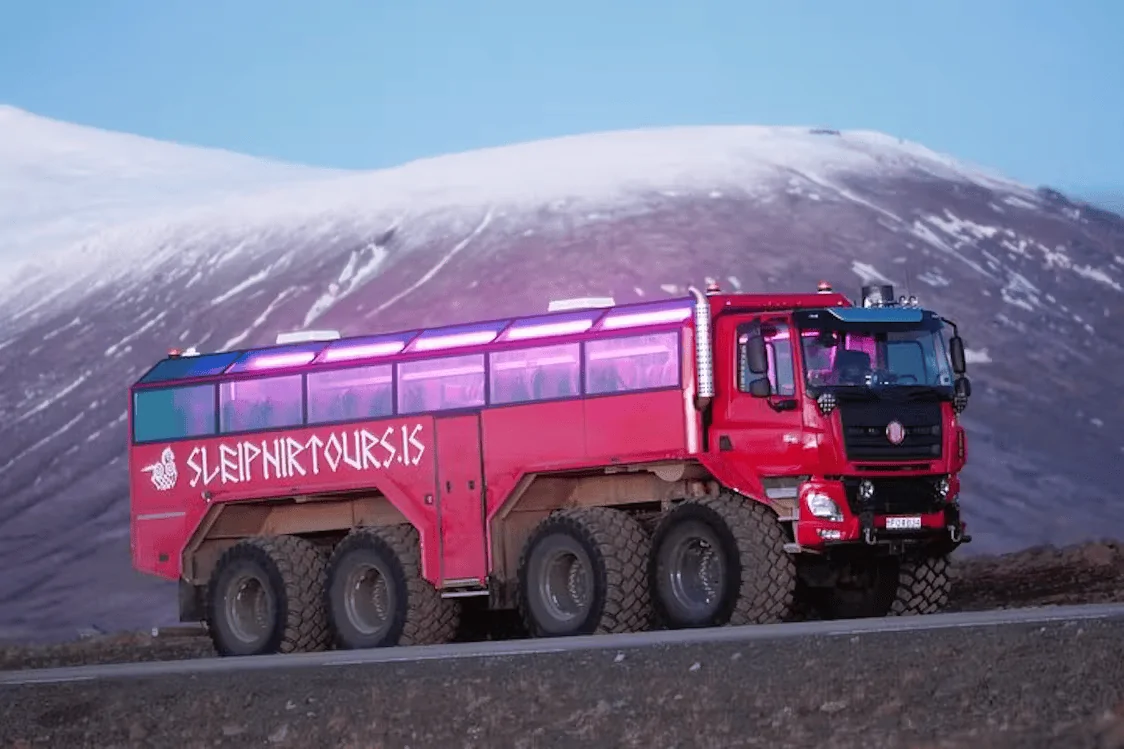 Ford Bronco Iceland Sighting....No pic :( 1684417980585