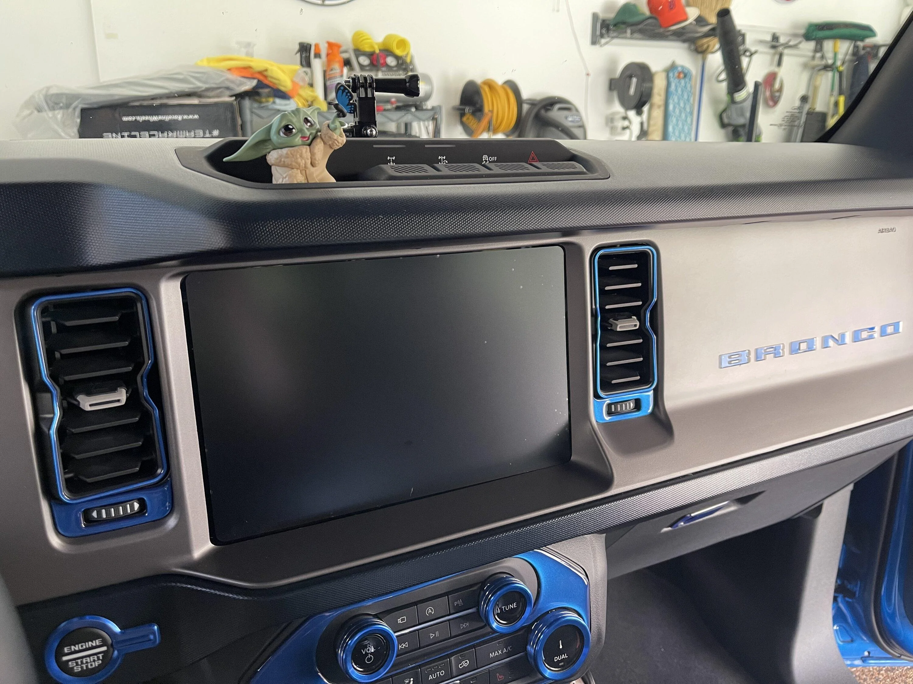Ford Bronco Added color to OBX interior IMG_1213